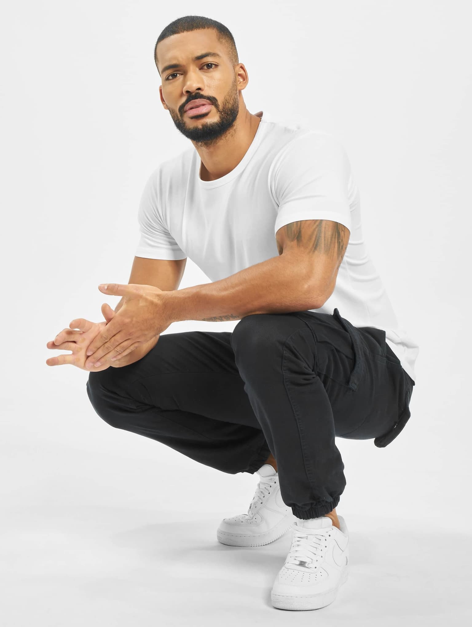 Urban Classics Fitted Stretch Tee – Bild 4
