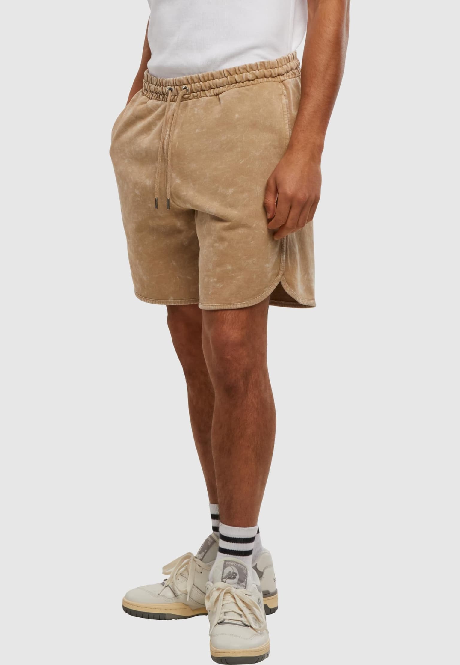 Urban Classics Washed Piped Short