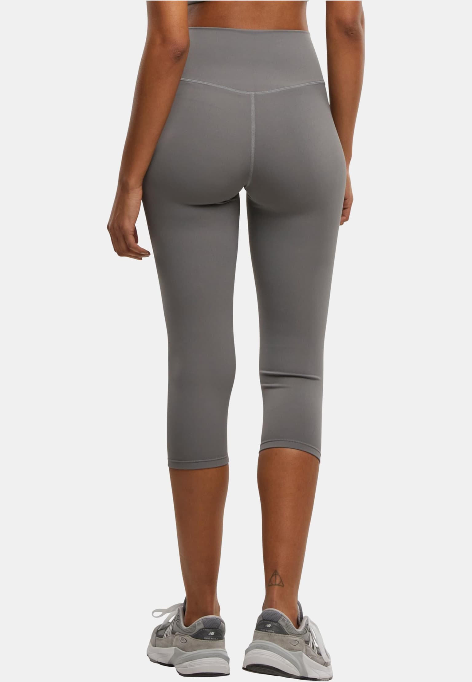 Urban Classics Ladies Capri Leggings – Bild 2