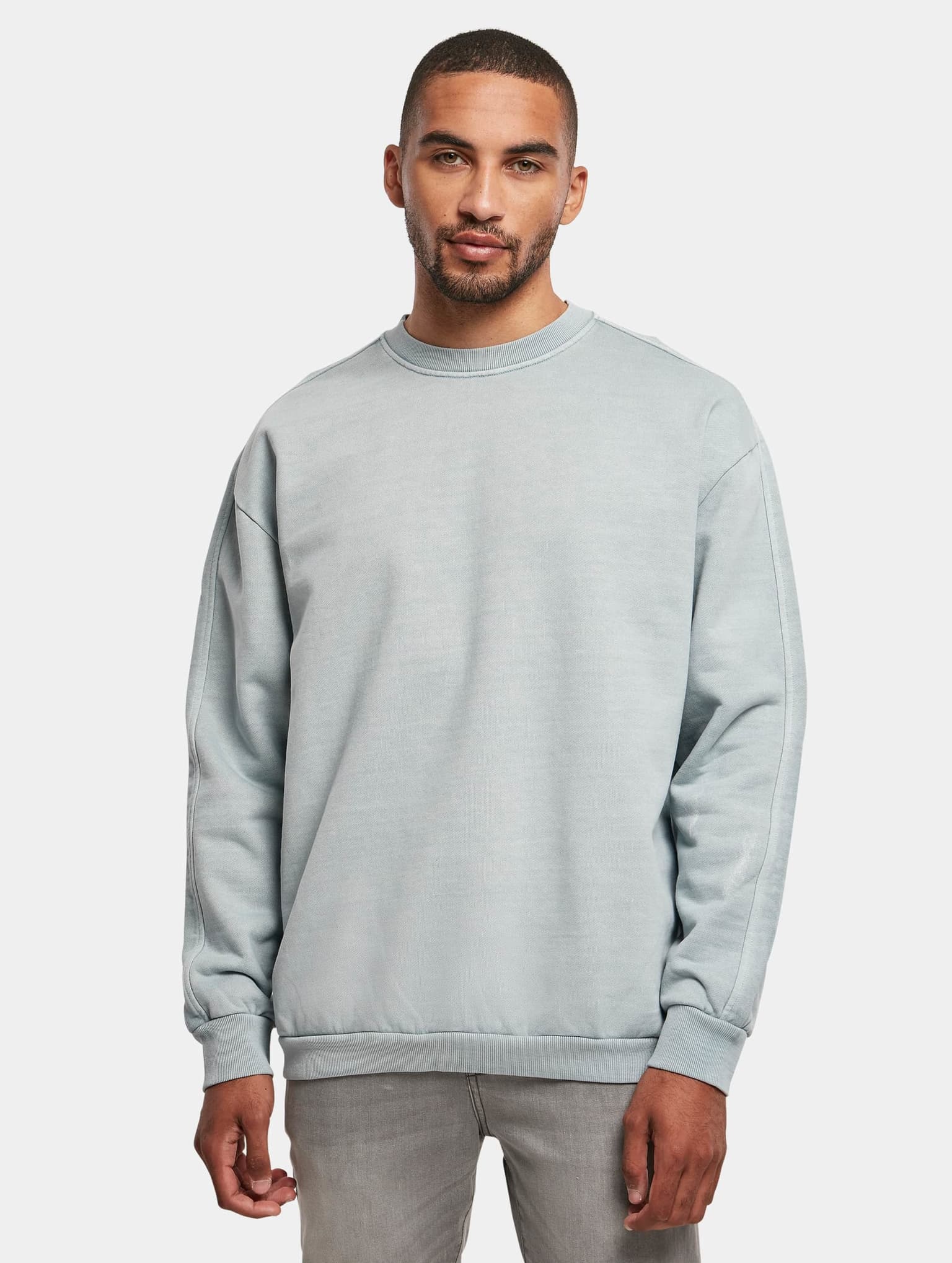 Urban Classics Heavy Terry Garment Dye Crew