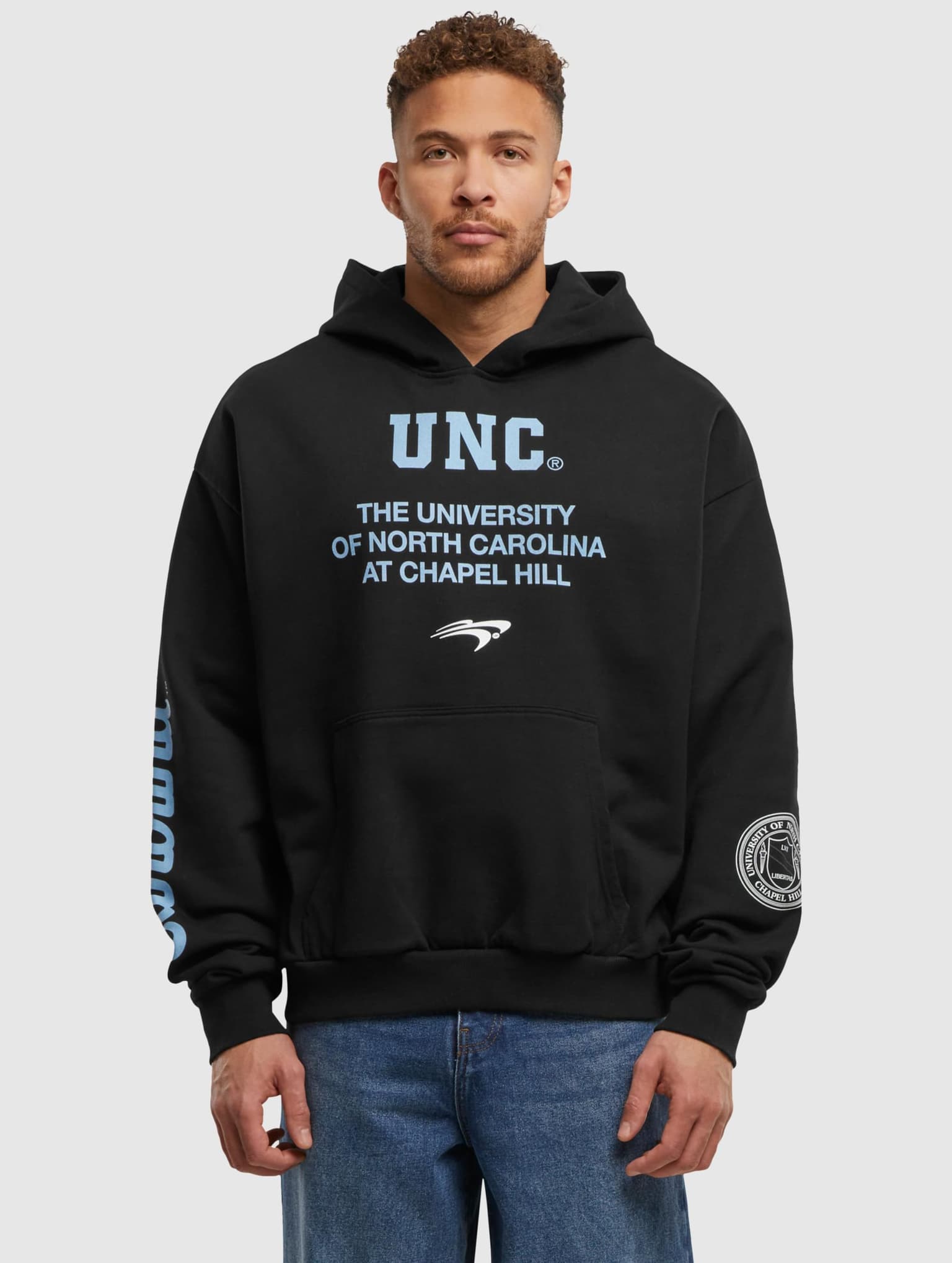 Mister Tee Upscale North Carolina Multi Logo Oversize Hoody – Bild 3