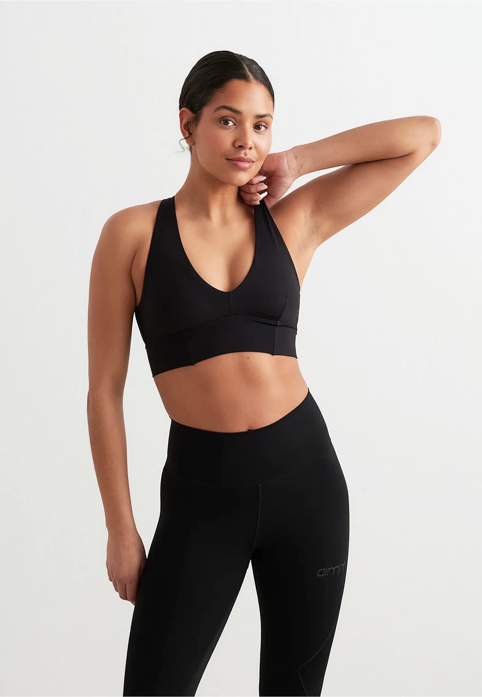 aimn Sculpting Crossed Back Bra – Bild 3