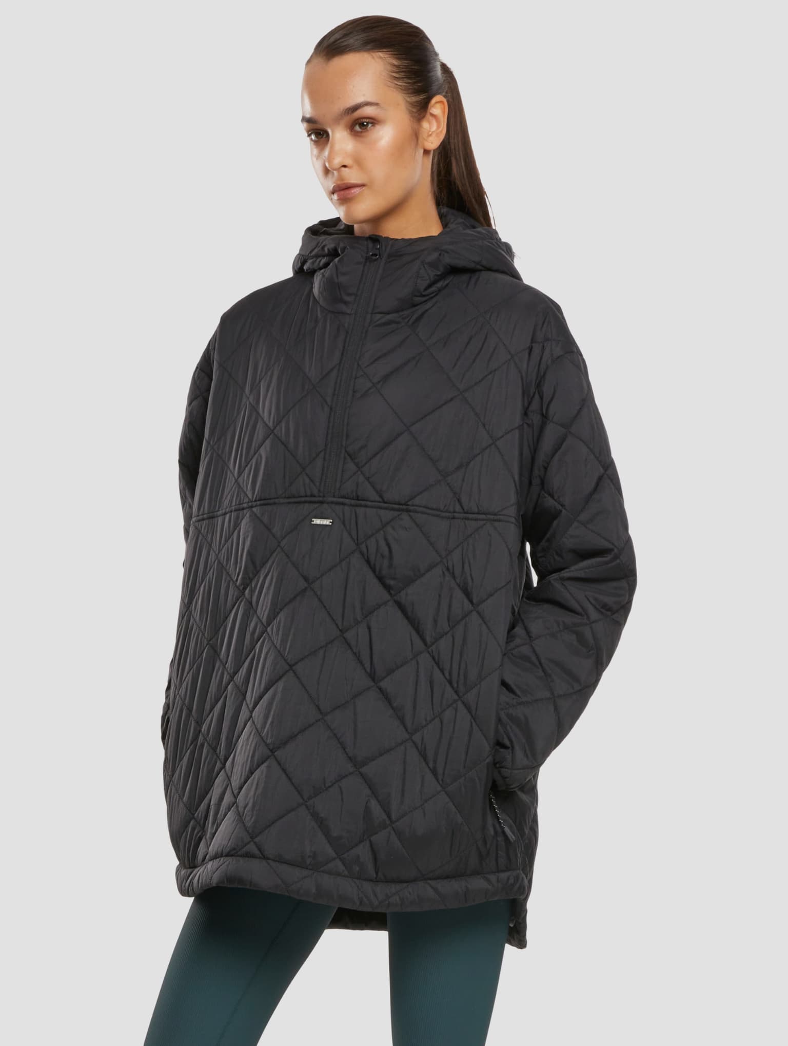 AMN-243-OTW-22050057-010 AIMN Oversized Quilted Anorak
