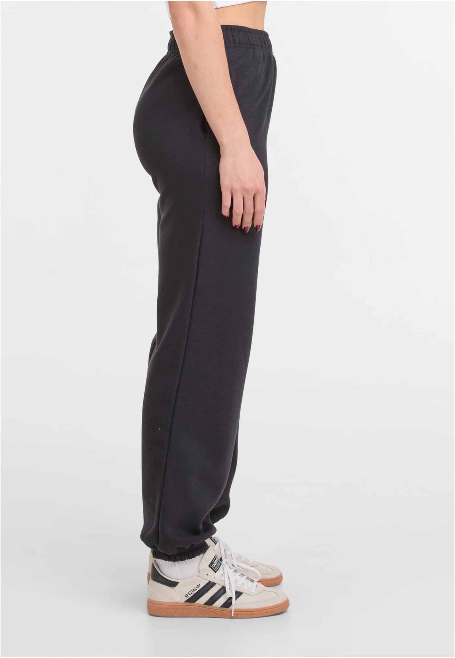 Urban Classics Ladies Basic Essential Sweatpants – Bild 4