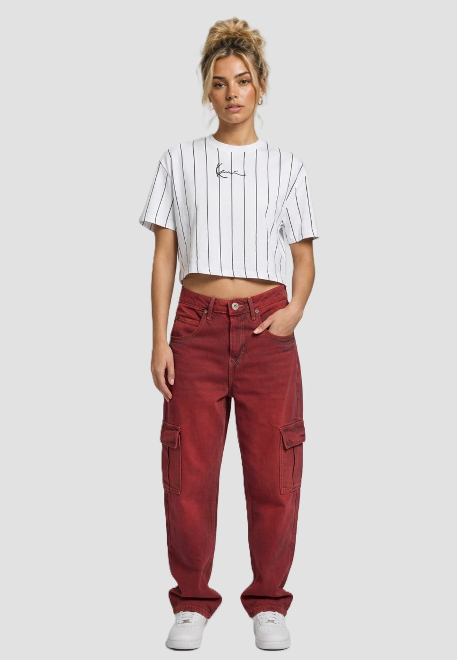 Karl Kani Small Signature Essential Pinstripe Crop T-Shirt – Bild 3