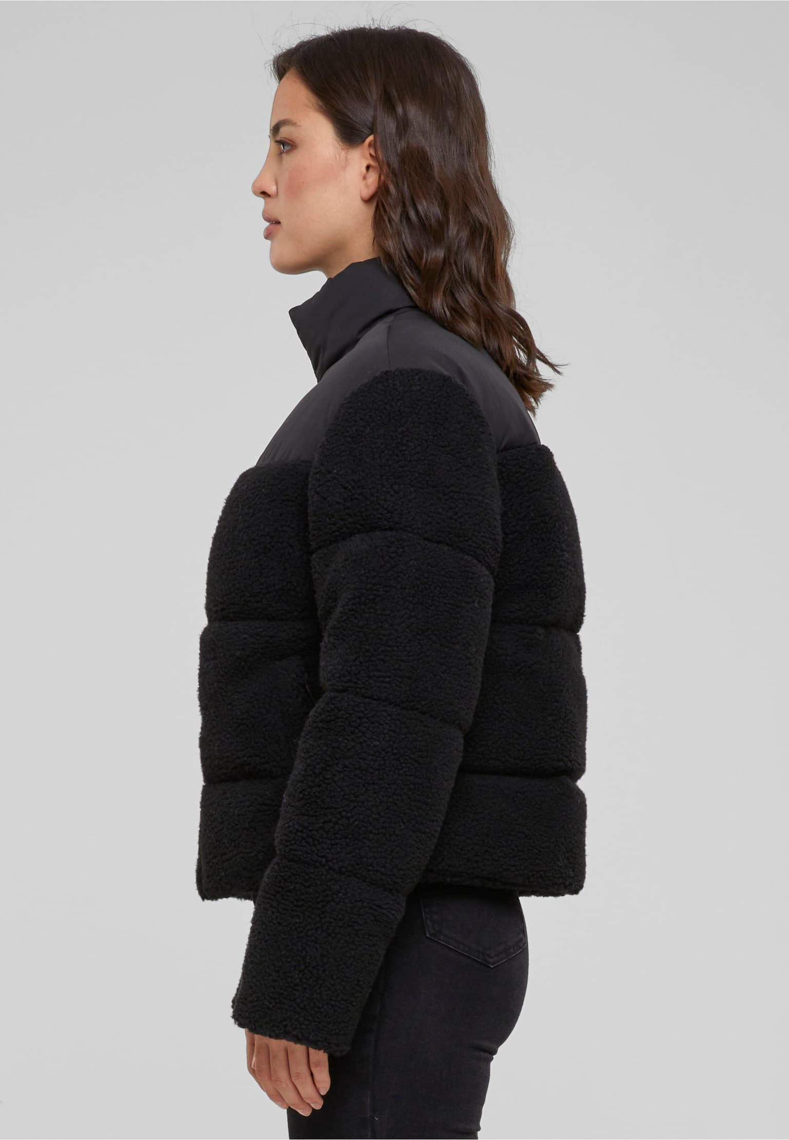 Urban Classics Ladies Short Sherpa Mix Puffer Jacket – Bild 3