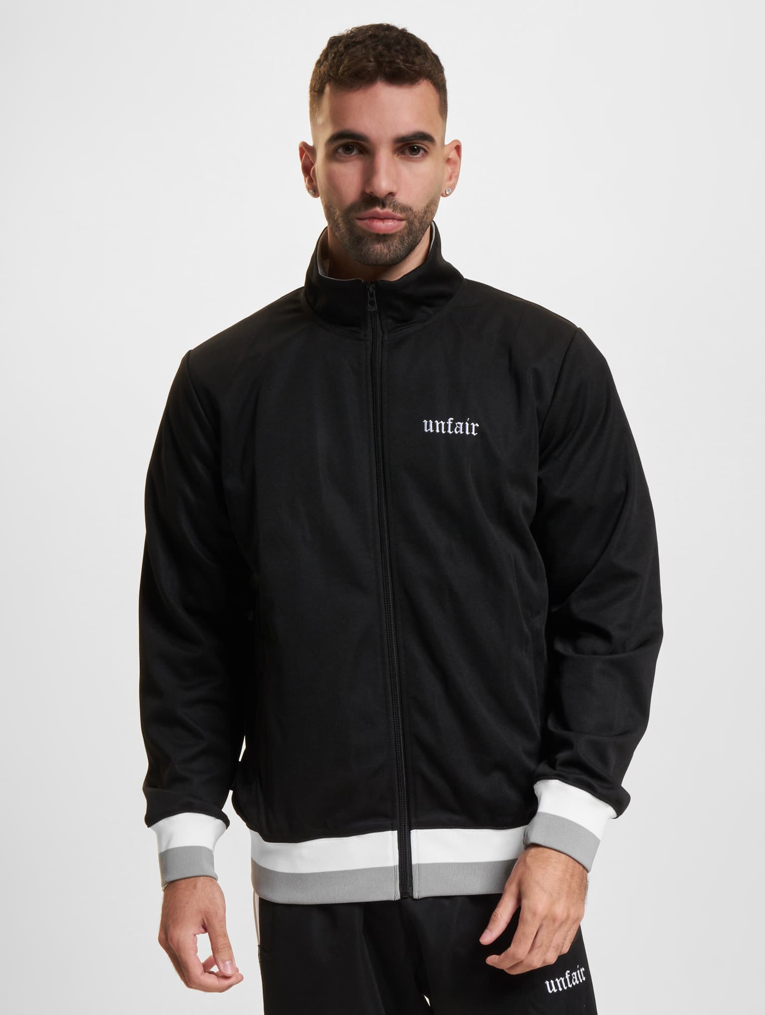 UNFAIR ATHLETICS Fracture Tracktop – Bild 3