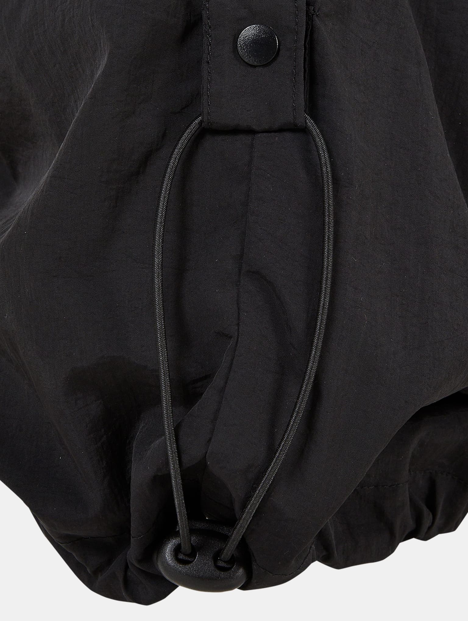 Urban Classics Nylon Parachute Pants – Bild 4