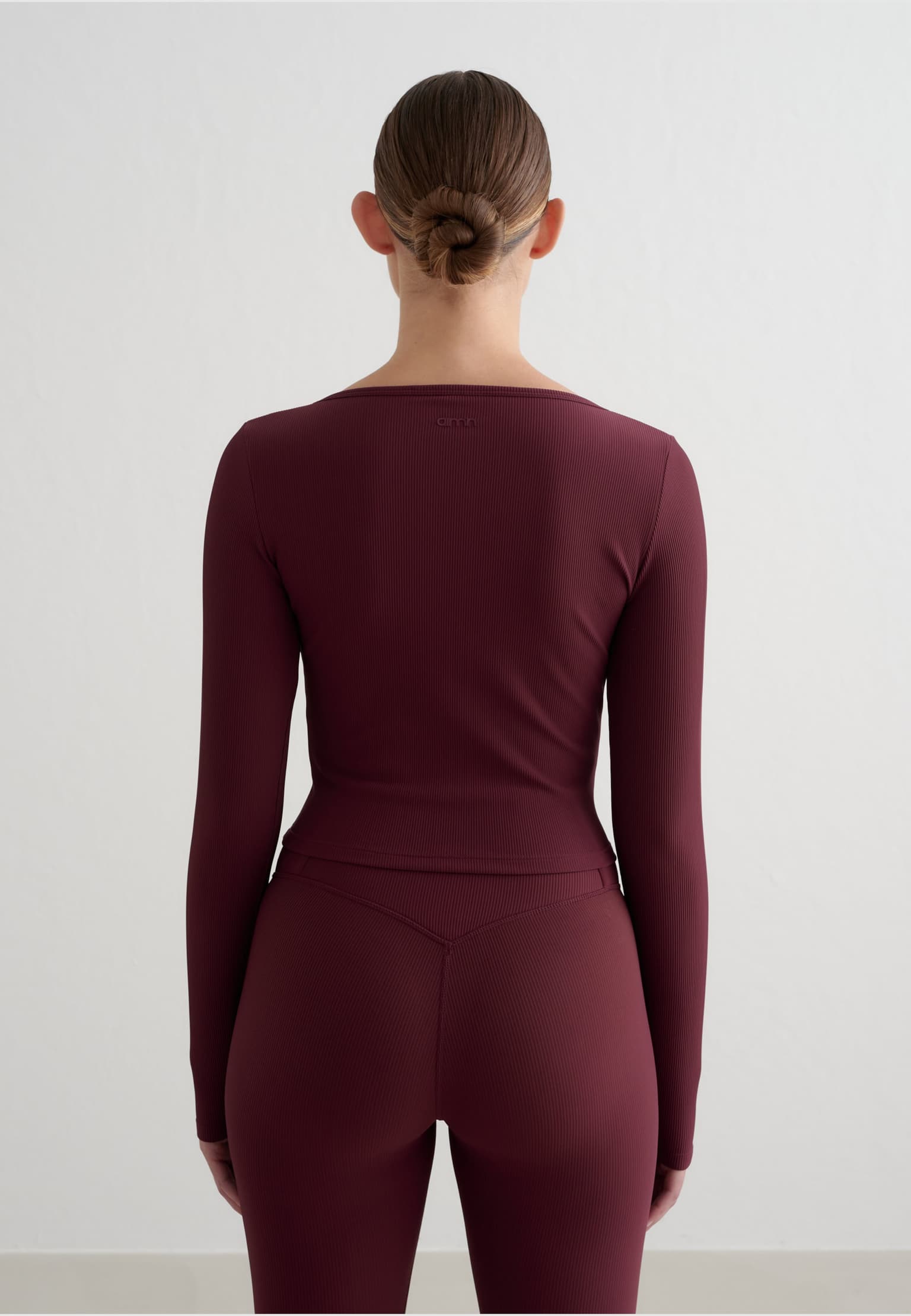 aimn Cherry Ribbed Performance Zipped Cardigan – Bild 2