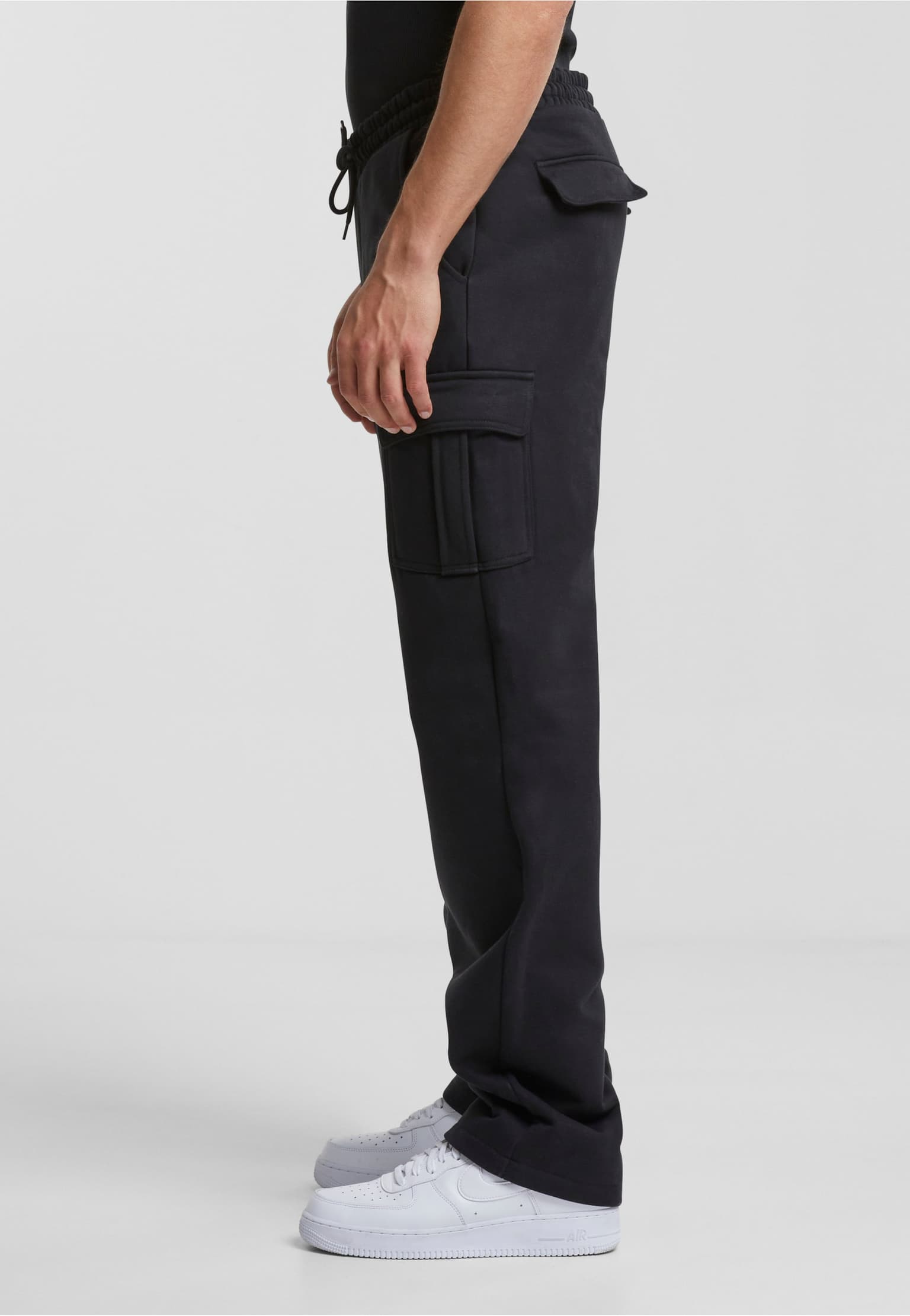 Urban Classics Heavy Straight Leg Cargo Sweatpants – Bild 3
