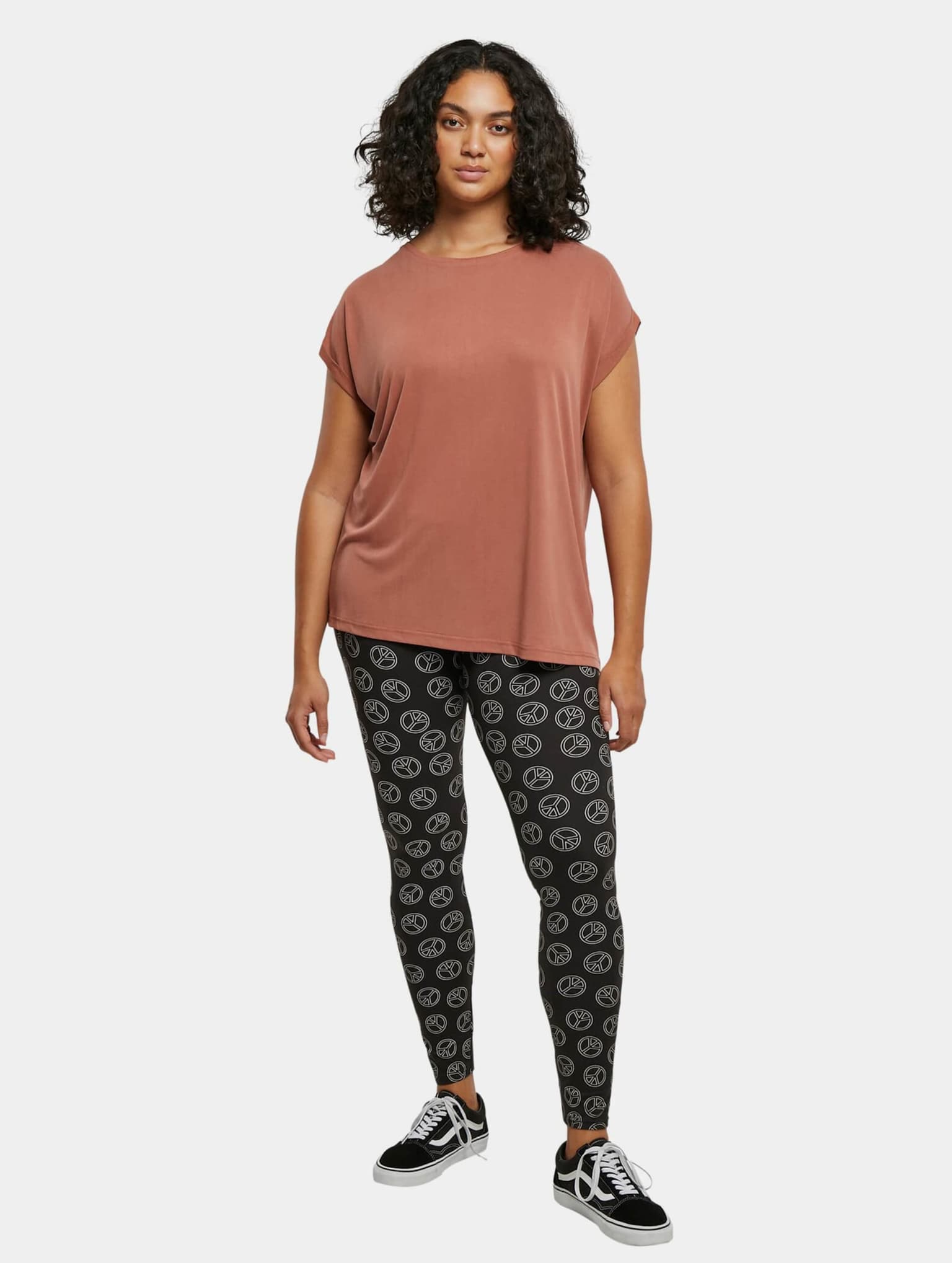 Urban Classics Ladies Modal Extended Shoulder Tee – Bild 4