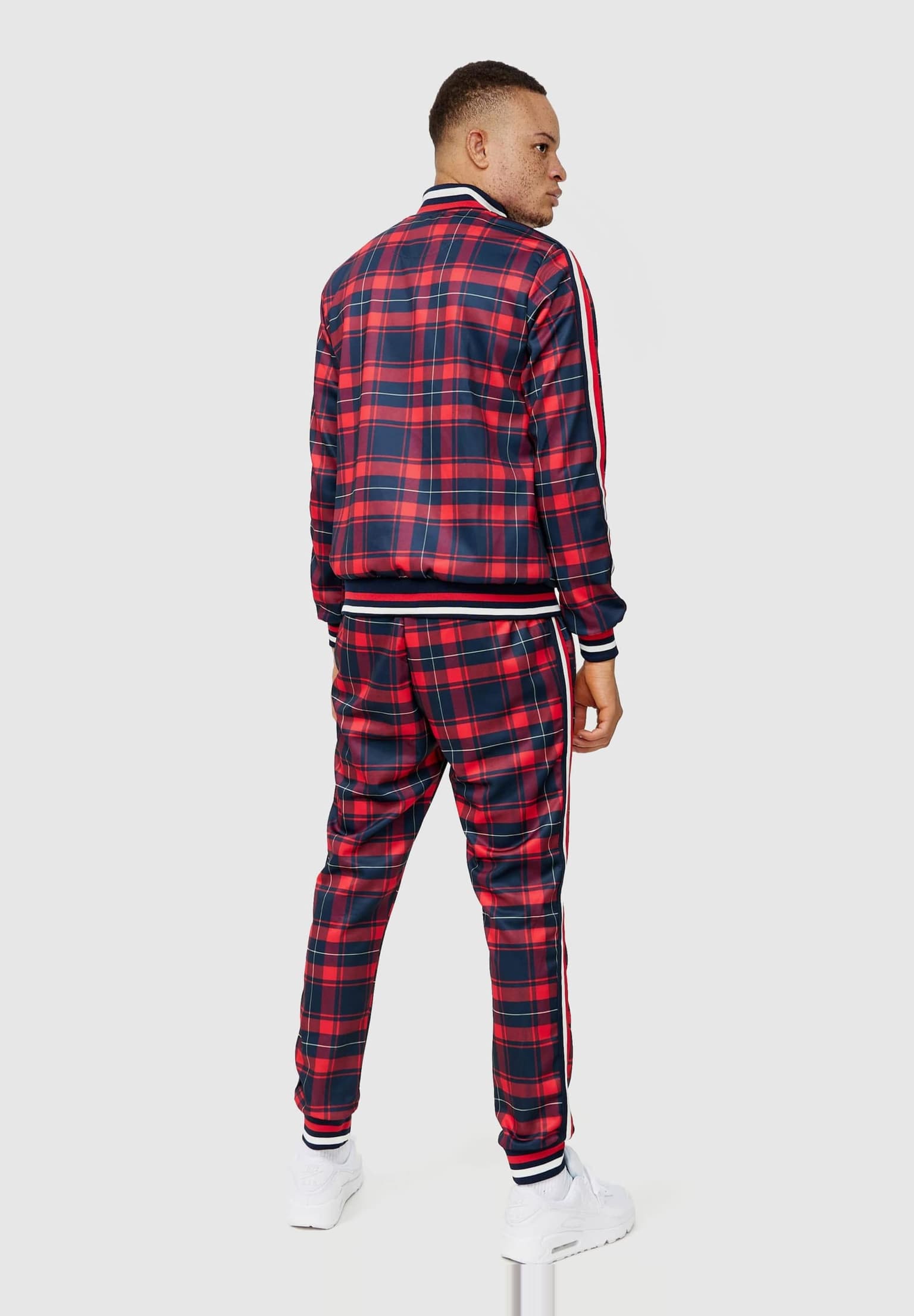 Lonsdale London Wickstone Suits
