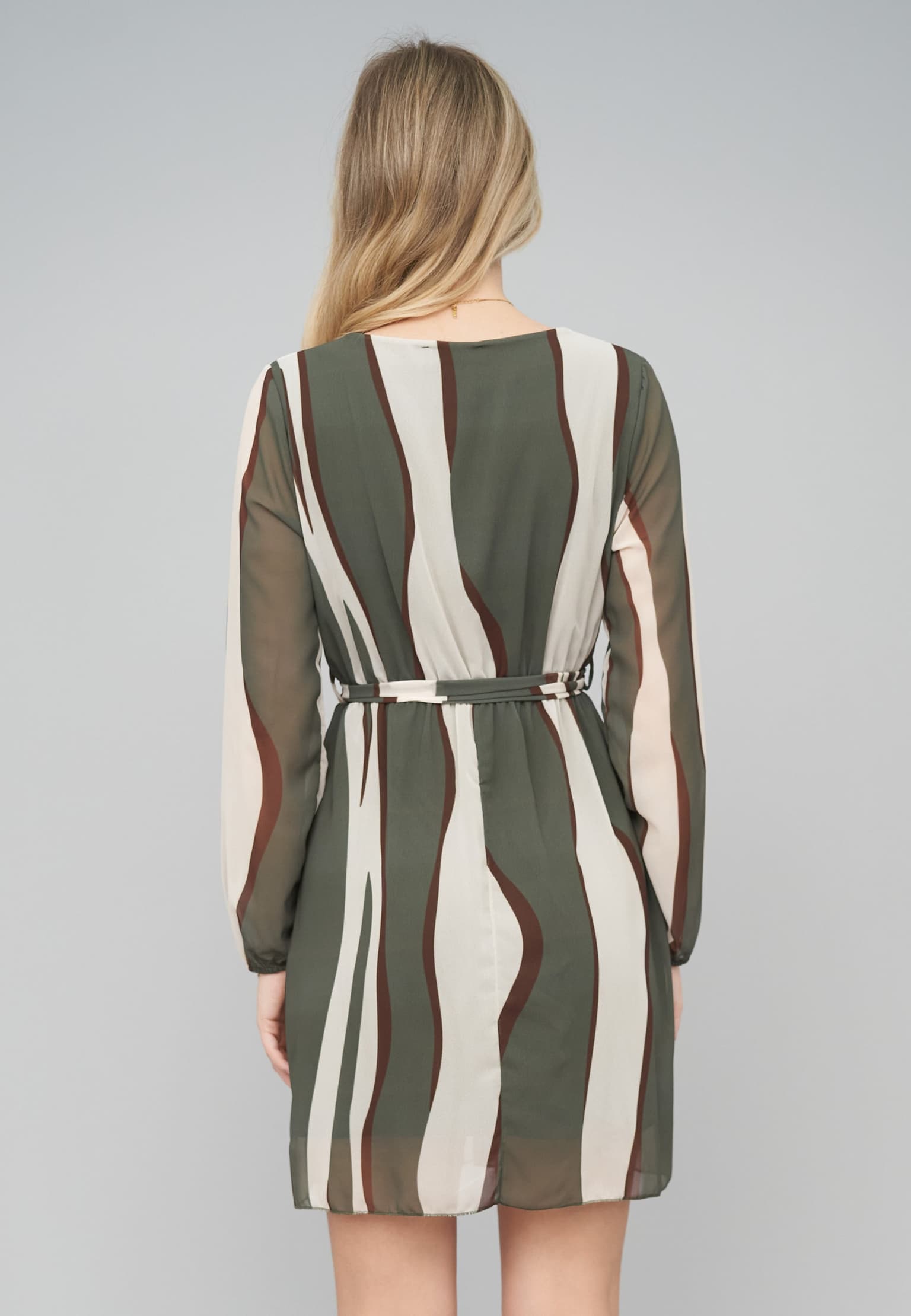 Cloud5ive Long-sleeve Dress Waves – Bild 2