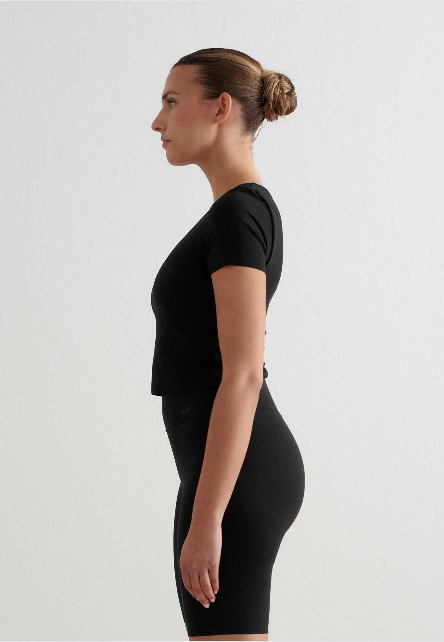 aimn Sense Short Sleeve Bralette – Bild 3