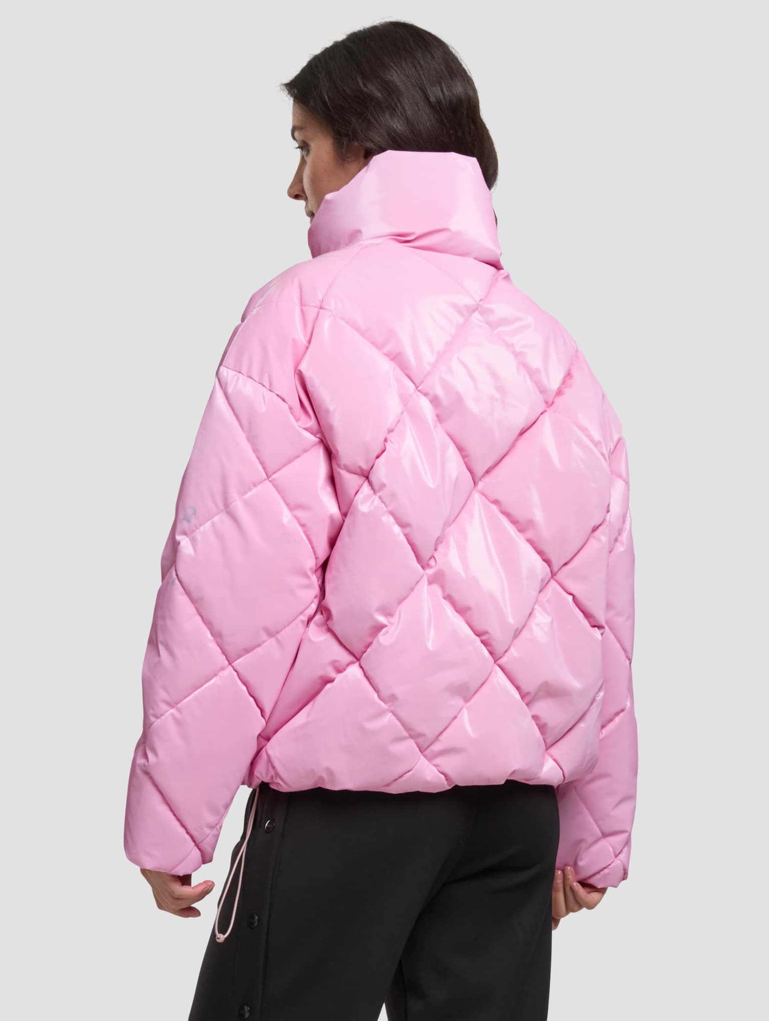 AMN-244-OTW-24090395-131 AIMN Diamond Quilt Puffer Jacket – Bild 2