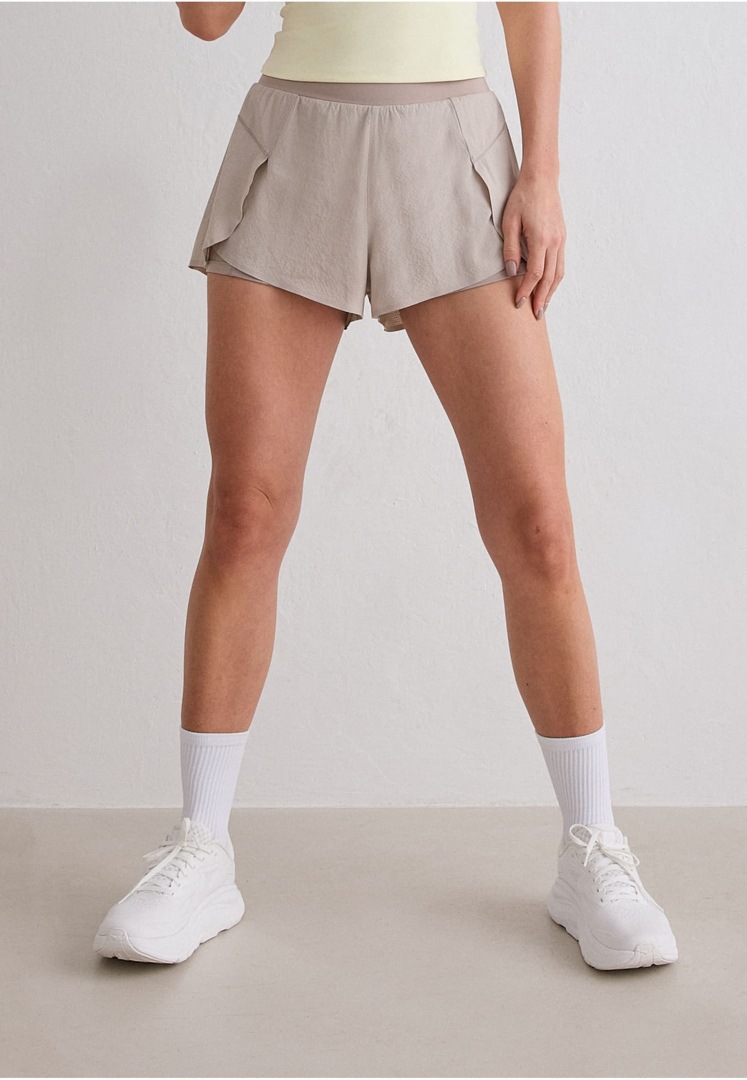 aimn Running Short