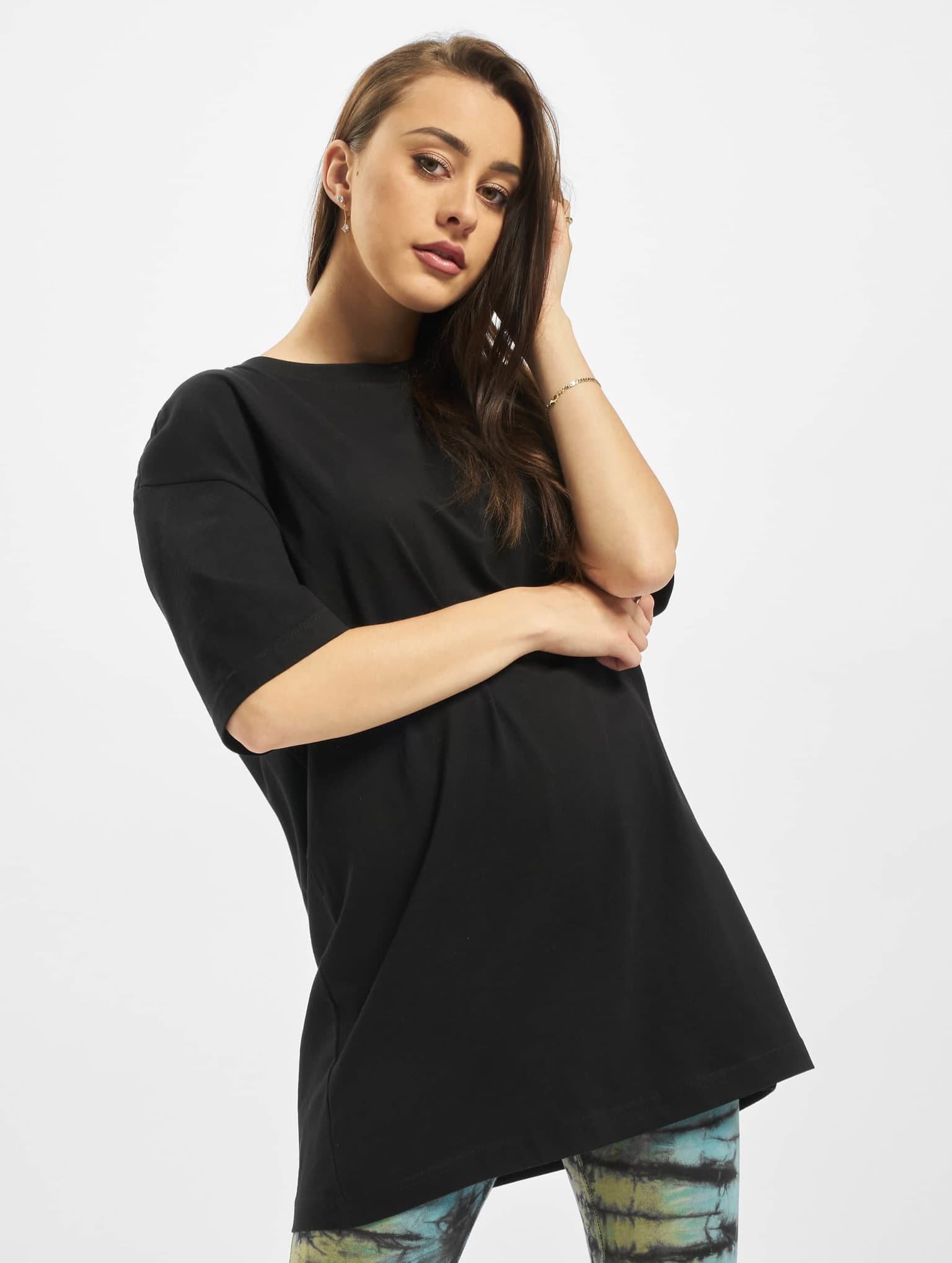 Urban Classics Ladies Oversized Boyfriend Tee