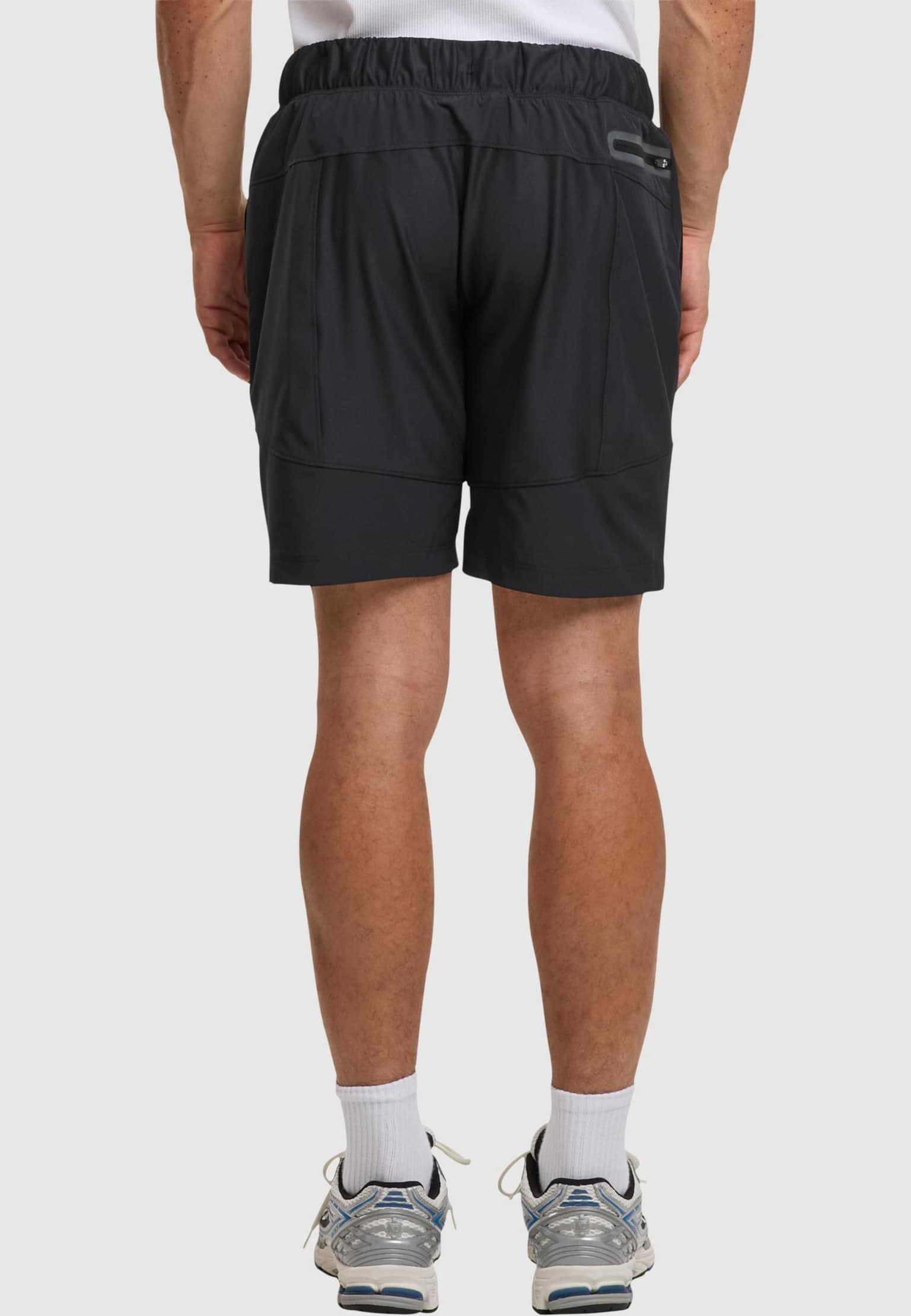 Sergio Tacchini Pelle Short – Bild 2