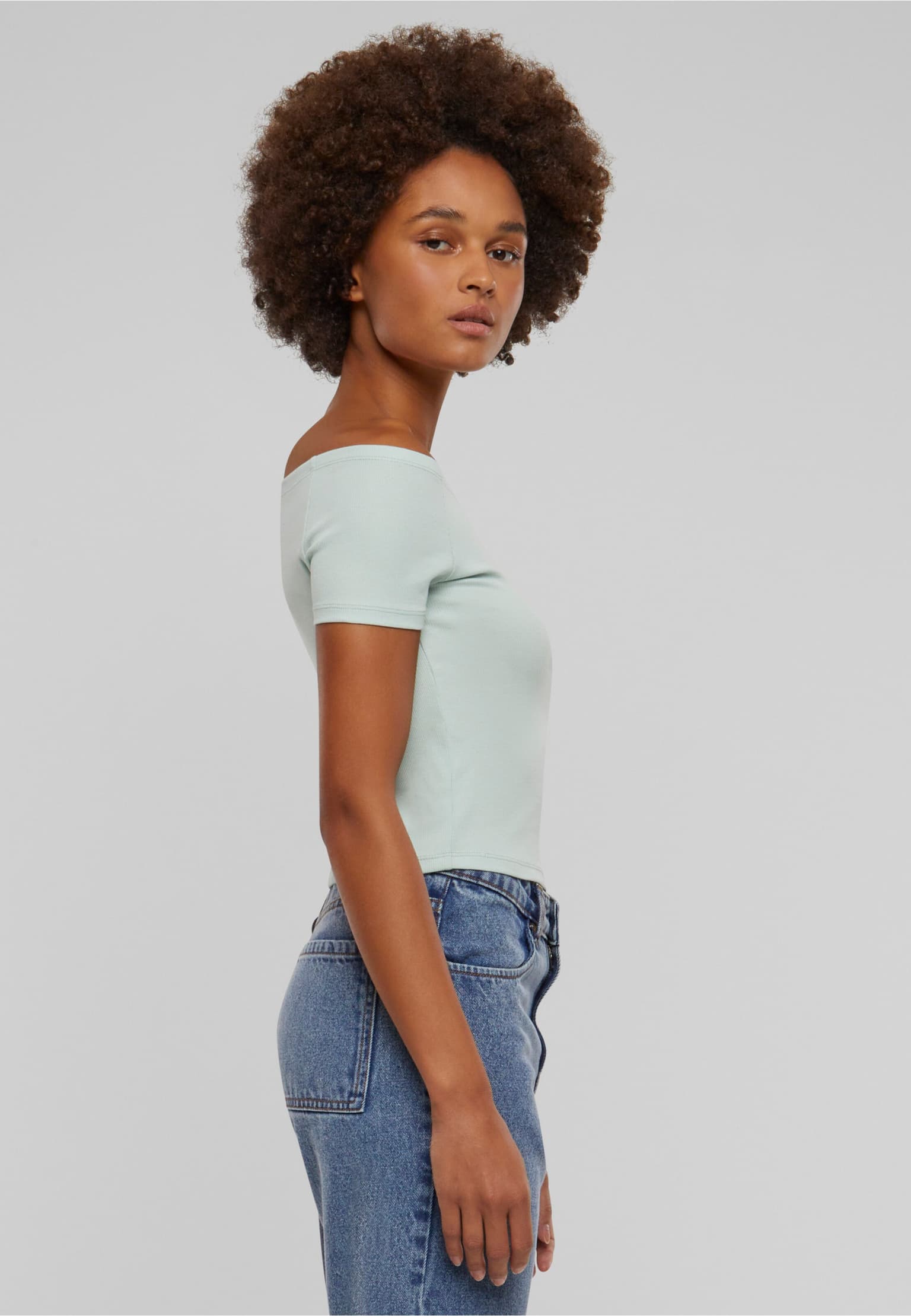 Urban Classics Ladies Essentials Off Shoulder Rib Tee – Bild 4