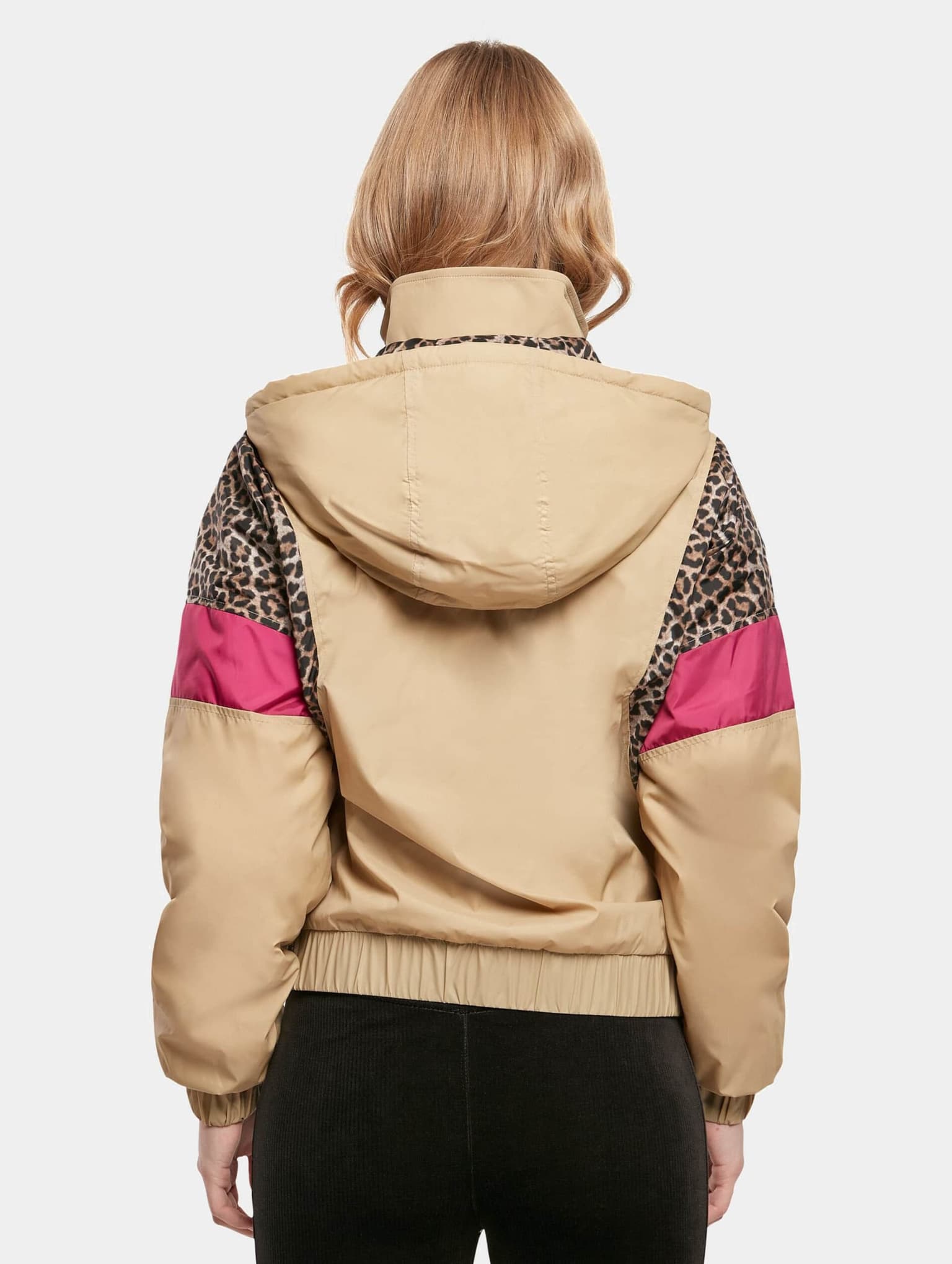 Urban Classics Ladies AOP Mixed Pull Over Jacket – Bild 2