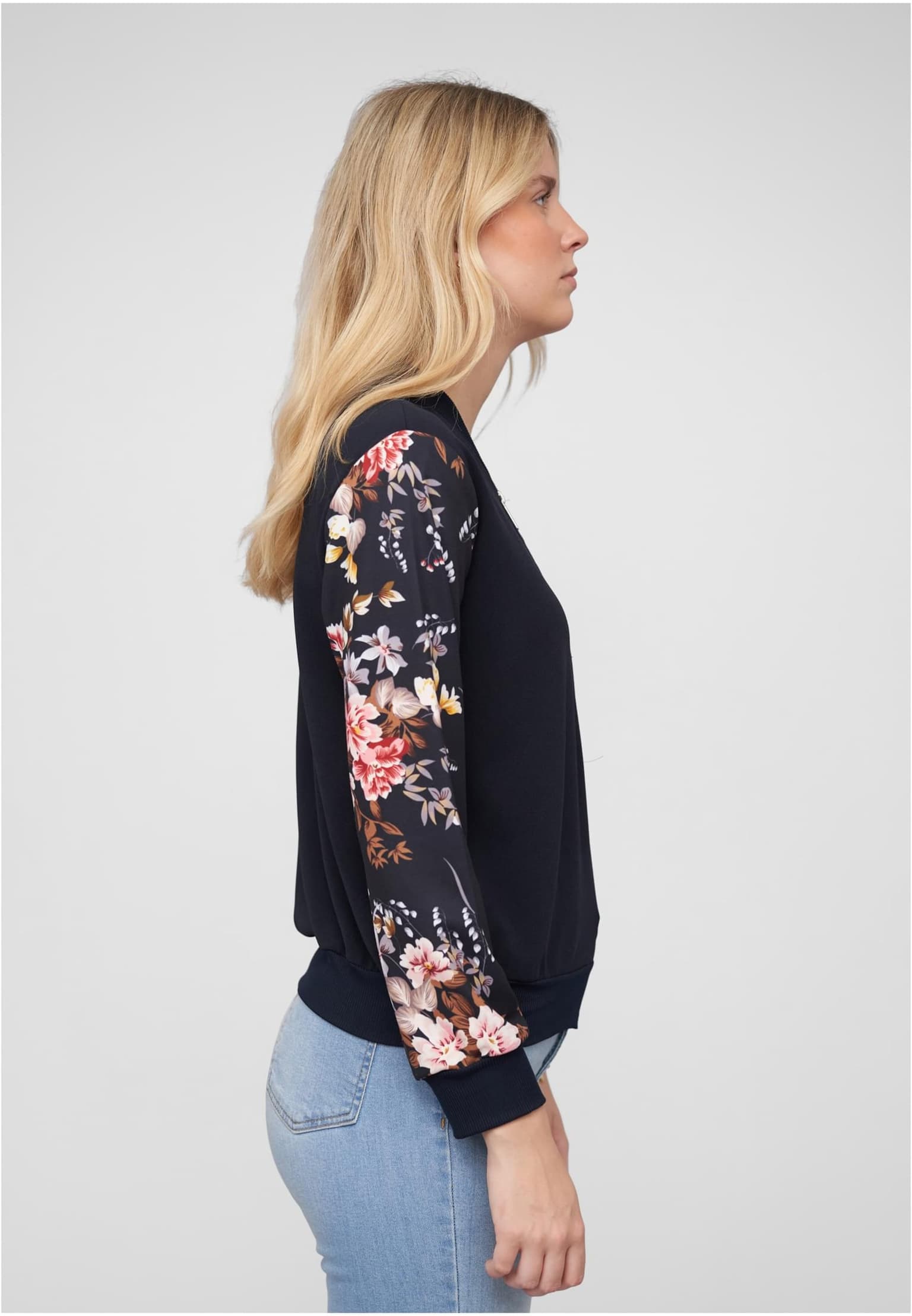 Cloud5ive Blouson with Flower Print Sleeves – Bild 4