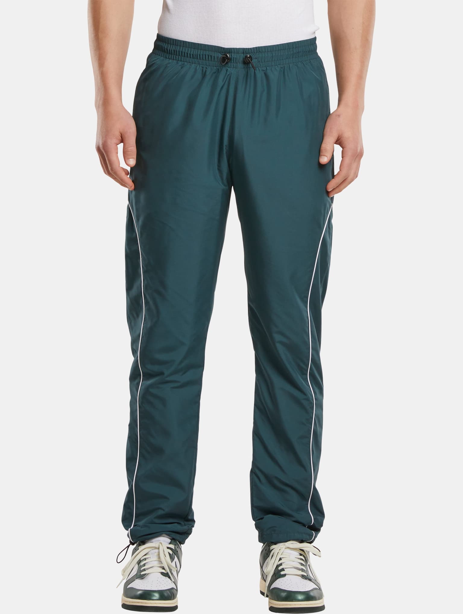Urban Classics Piped Panel Trackpants – Bild 3