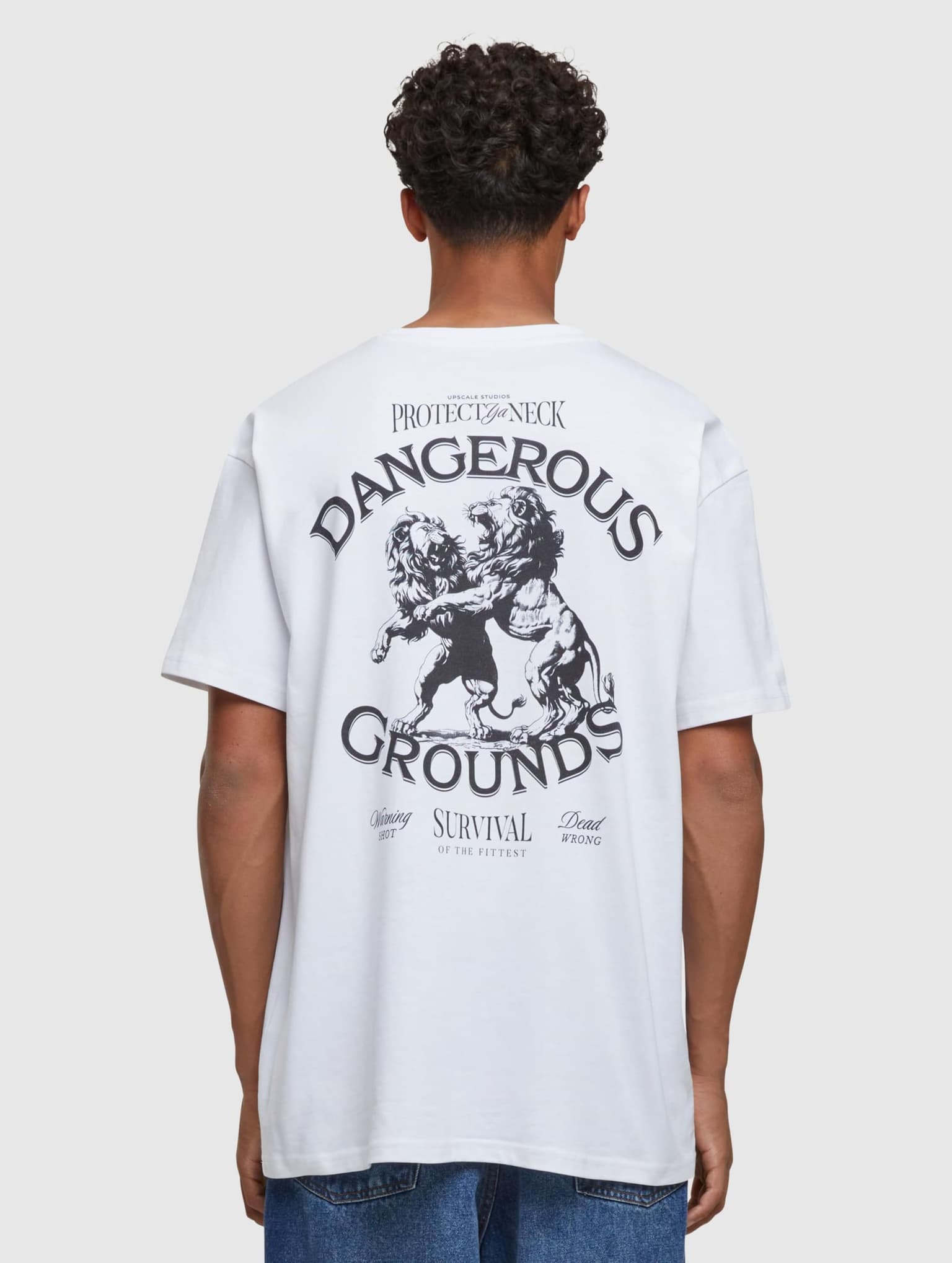 Mister Tee Upscale Dangerous Grounds Oversize – Bild 2