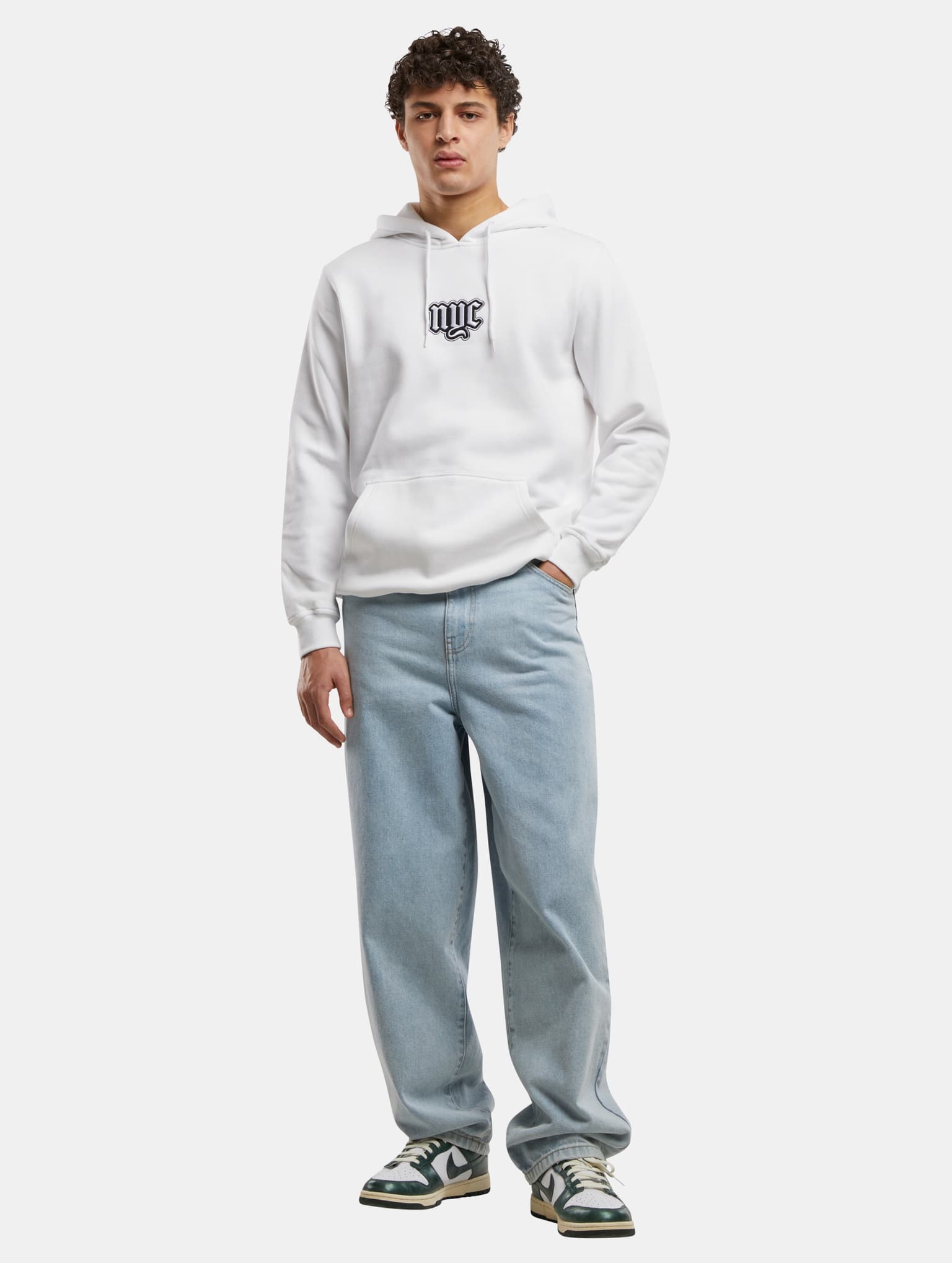 Mister Tee NYC Old English Wording Patch Hoody – Bild 4