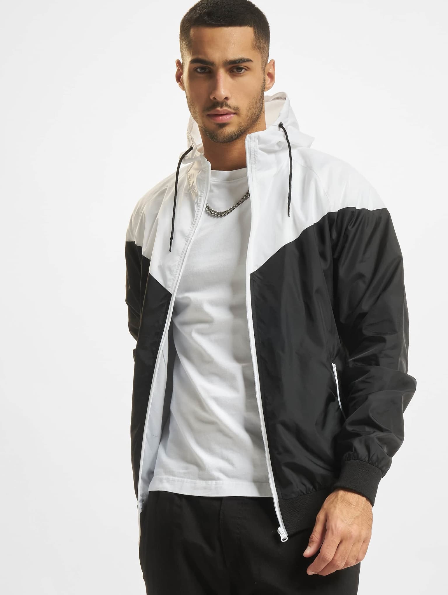 Urban Classics Arrow Windrunner