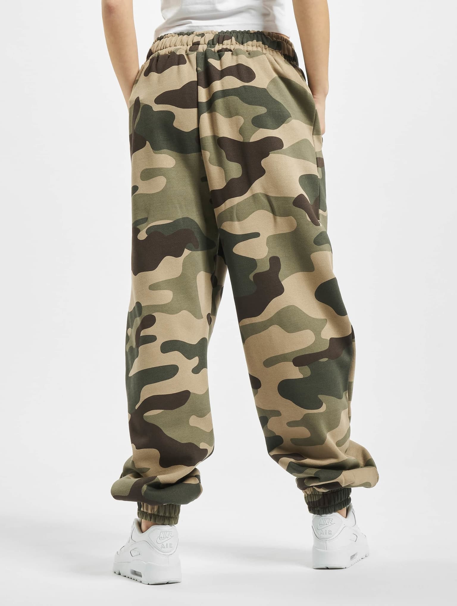Dangerous DNGRS Leila Sweatpants – Bild 2