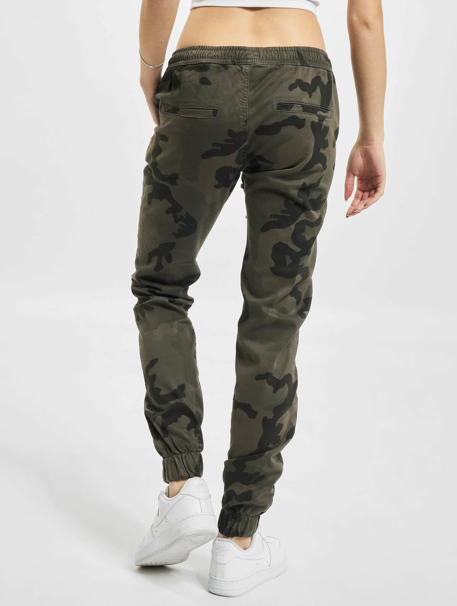 Urban Classics Ladies Camo Jogging Pants – Bild 2