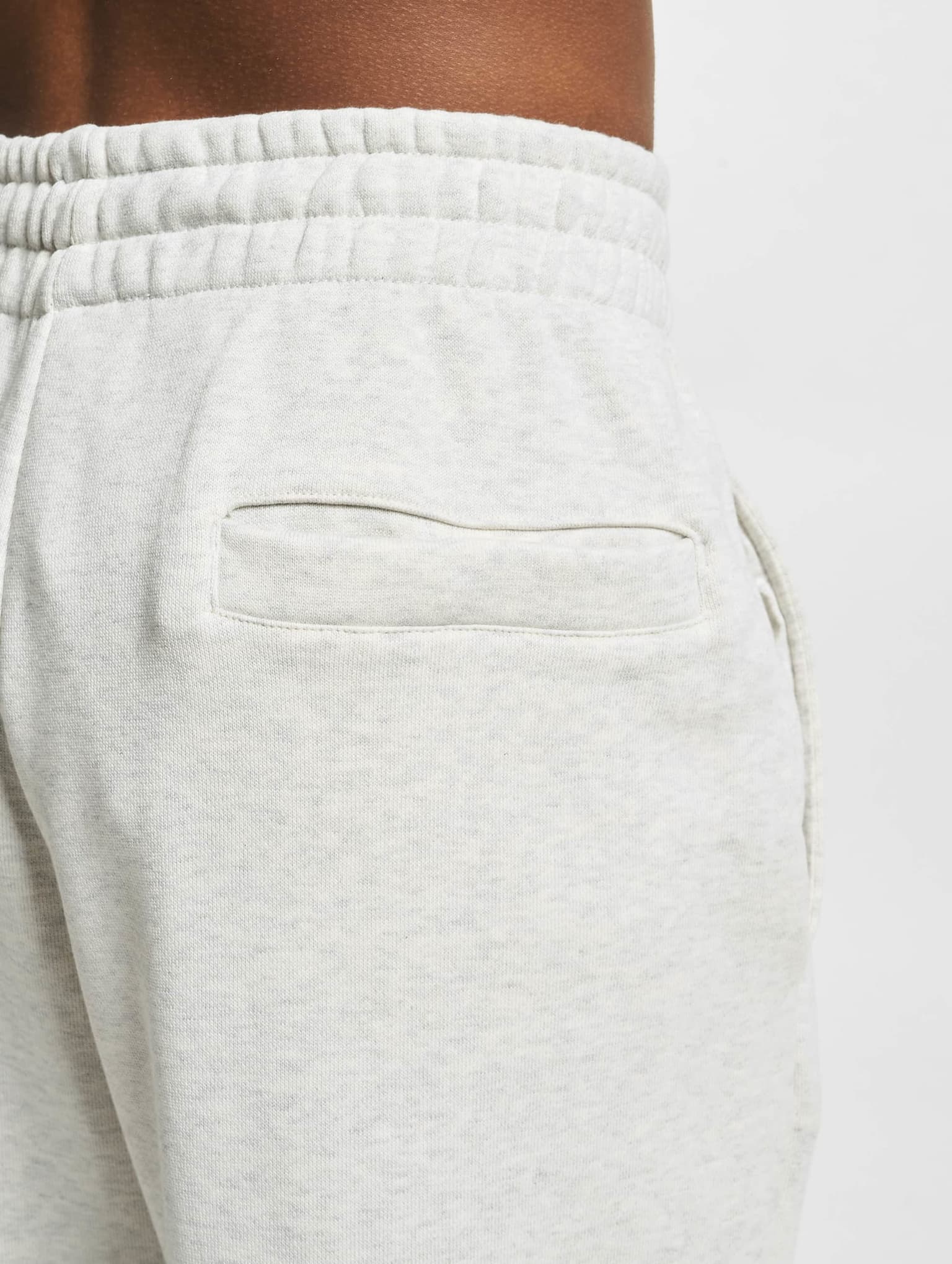 Urban Classics Ultra Heavy Sweatpants – Bild 4