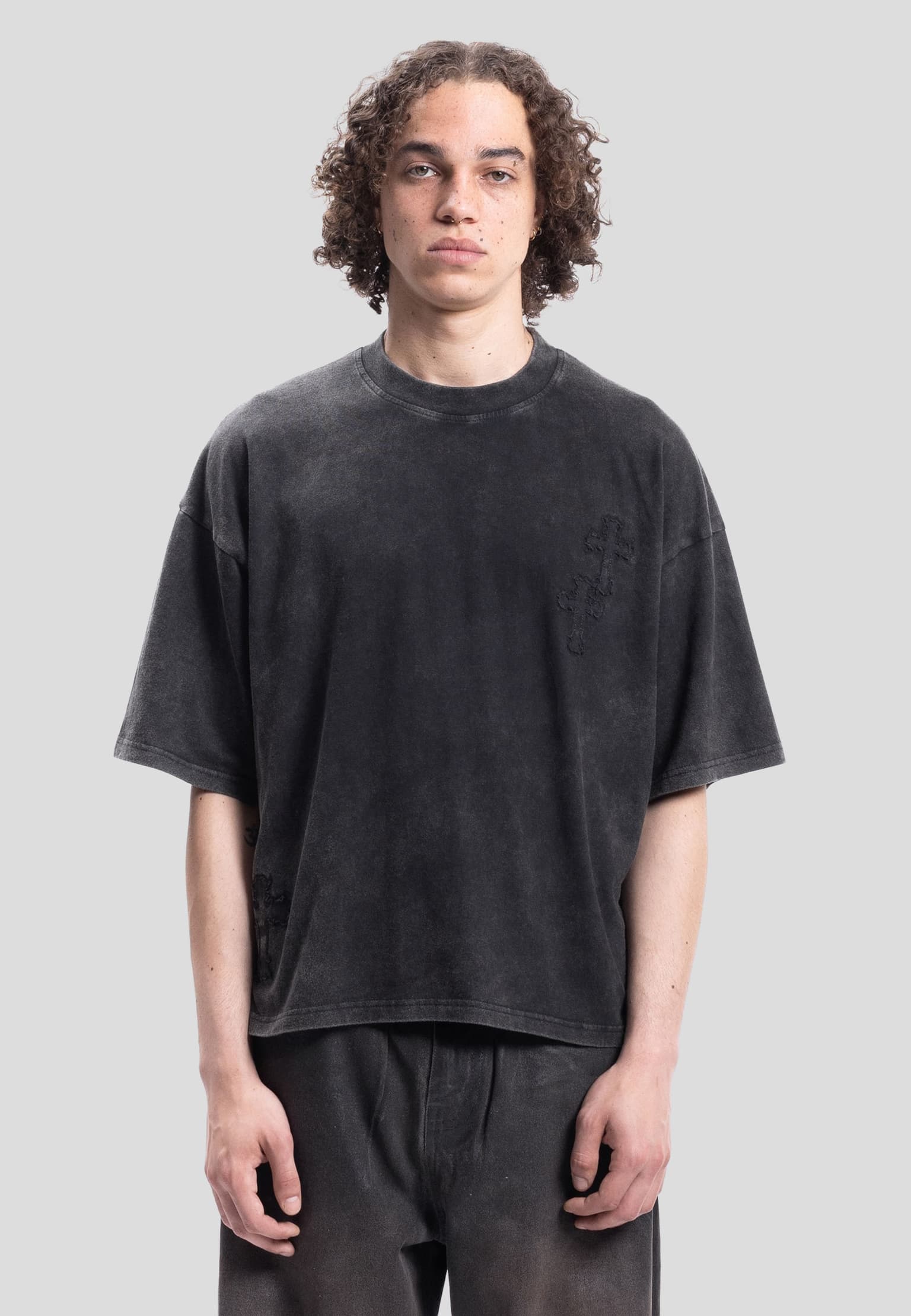 Favela Cross Patches T-Shirt