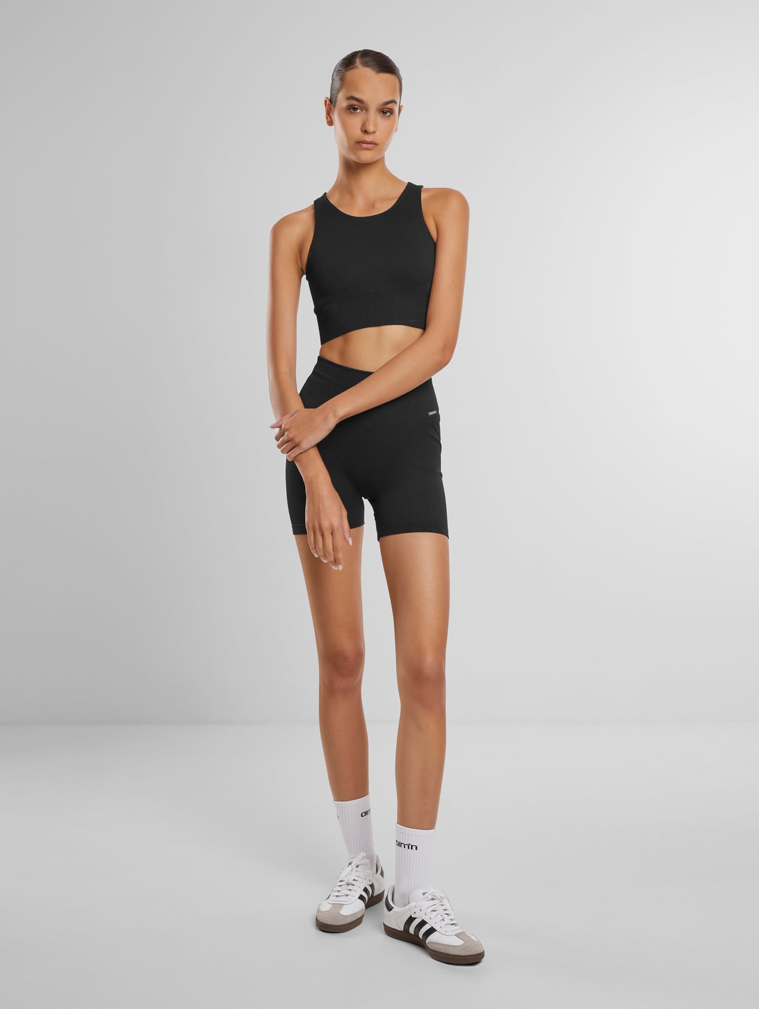 aimn aim'n Ribbed Seamless Crop Top – Bild 4