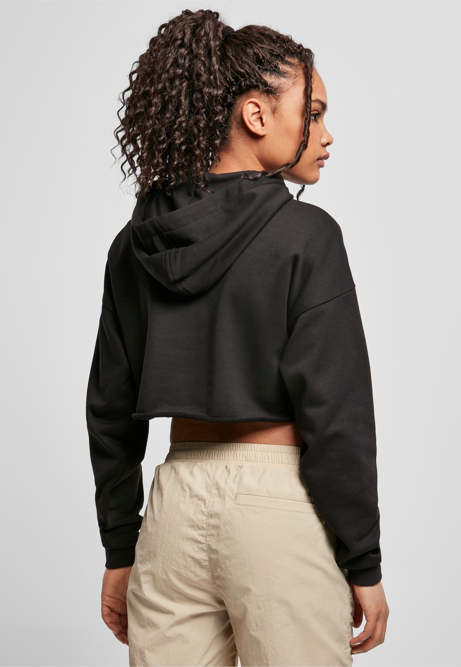 Urban Classics Ladies Oversized Cropped Hoody – Bild 2