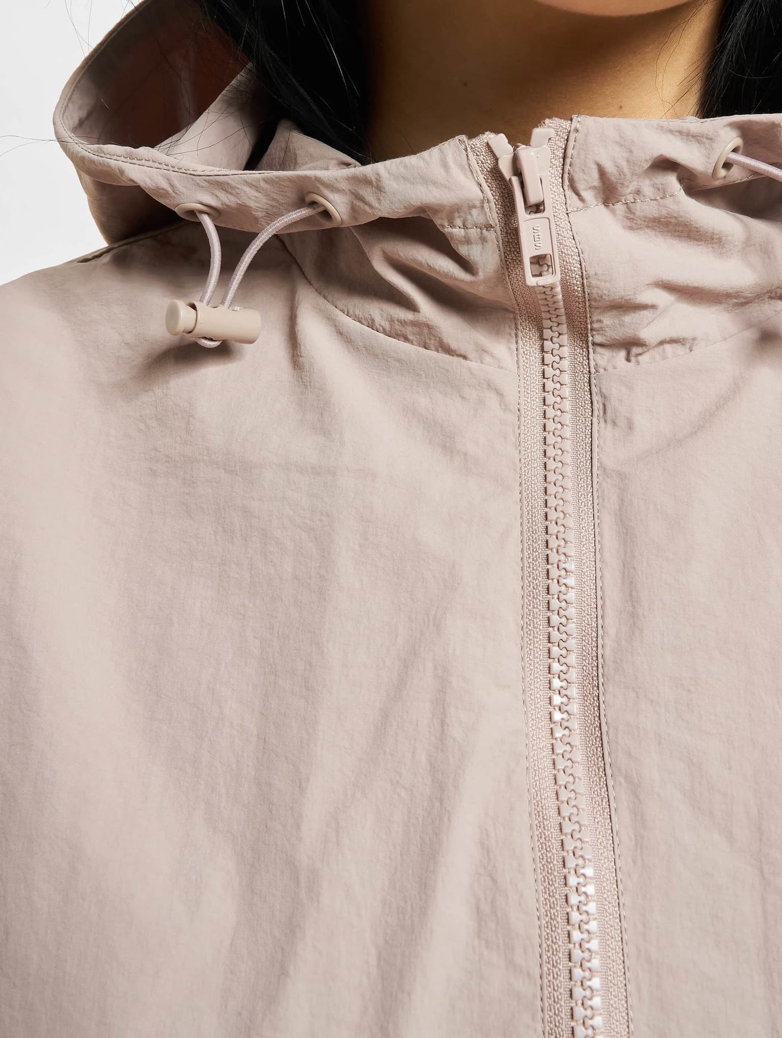 Urban Classics Ladies Crinkle Batwing Jacket – Bild 4