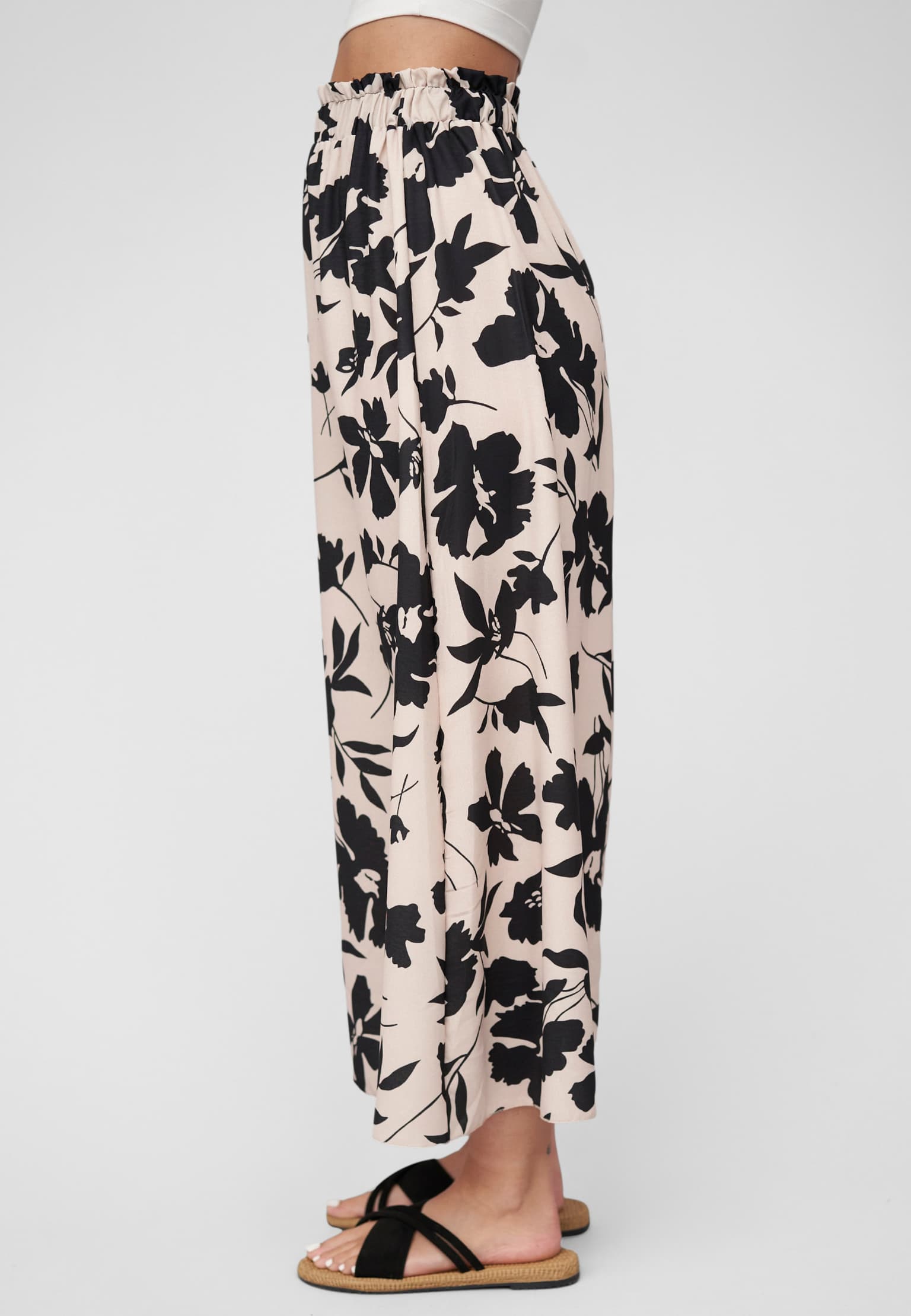 Cloud5ive Maxi Skirt with side slit and floral print – Bild 3