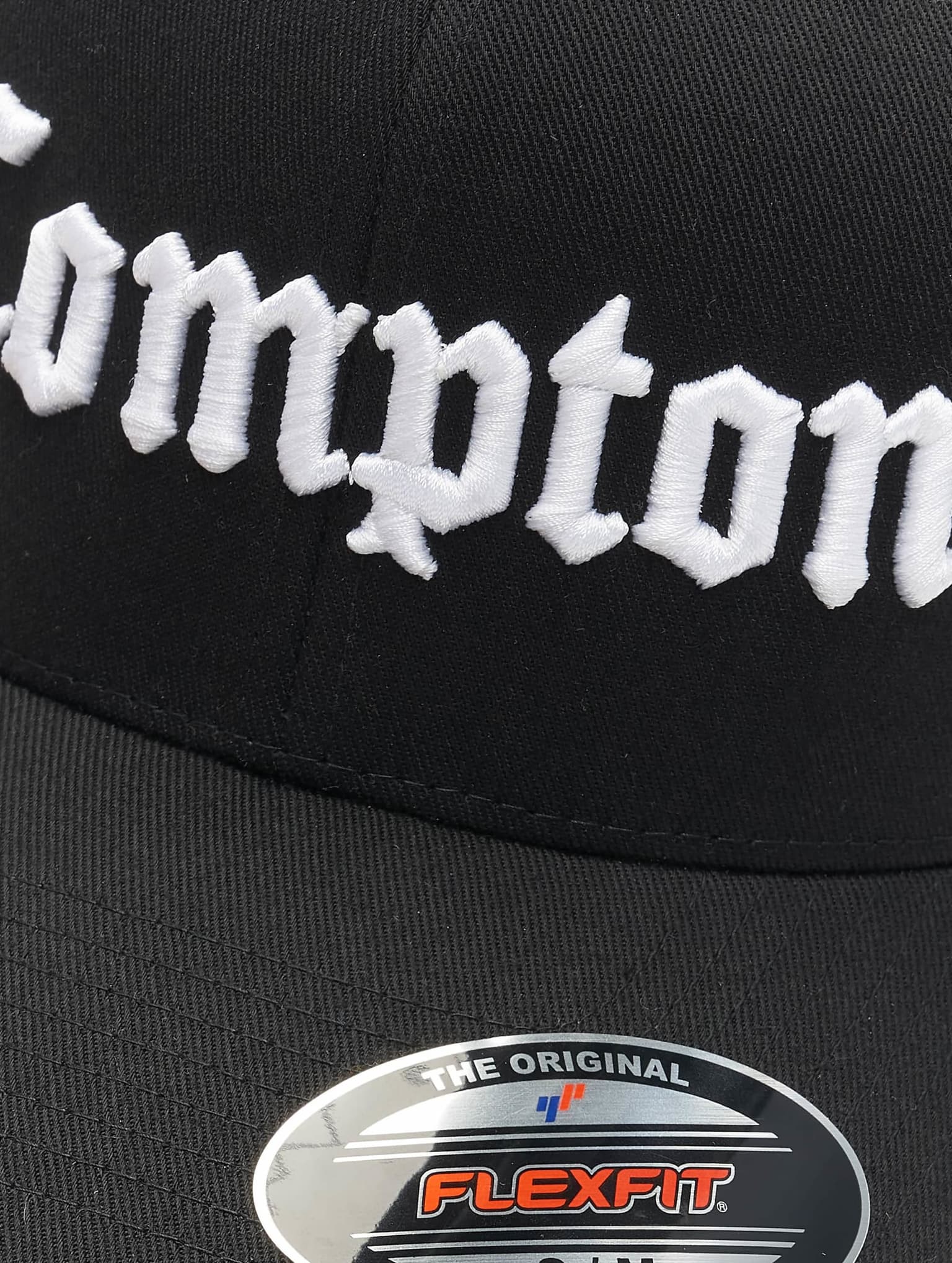 Mister Tee Compton Flexfit Cap – Bild 4