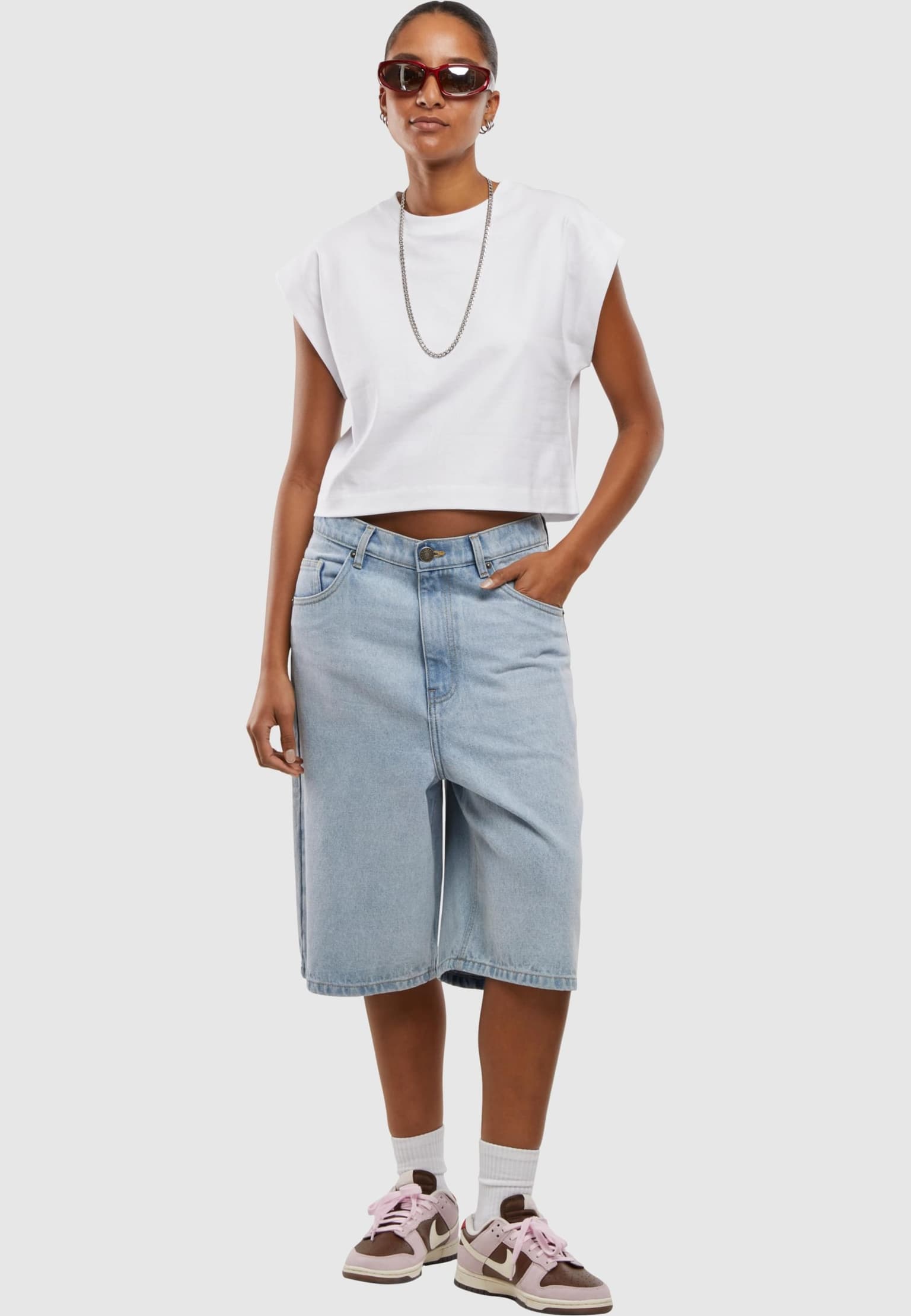 Urban Classics Ladies Oversized Boxy Heavy Tee – Bild 4