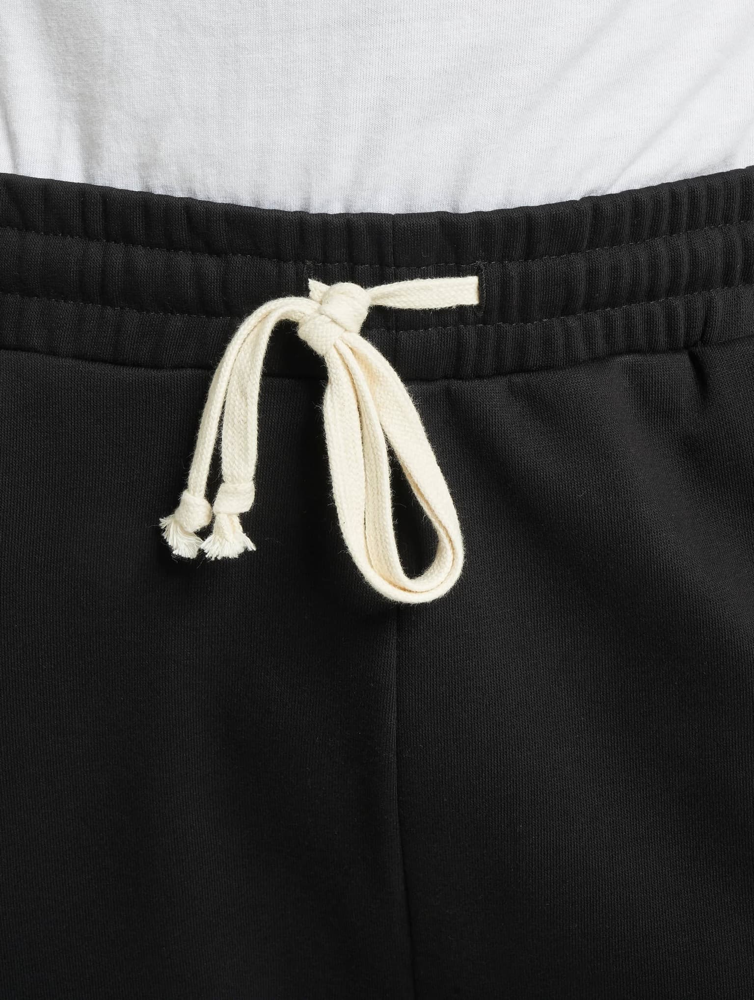 Urban Classics Low Crotch Sweatshorts – Bild 4