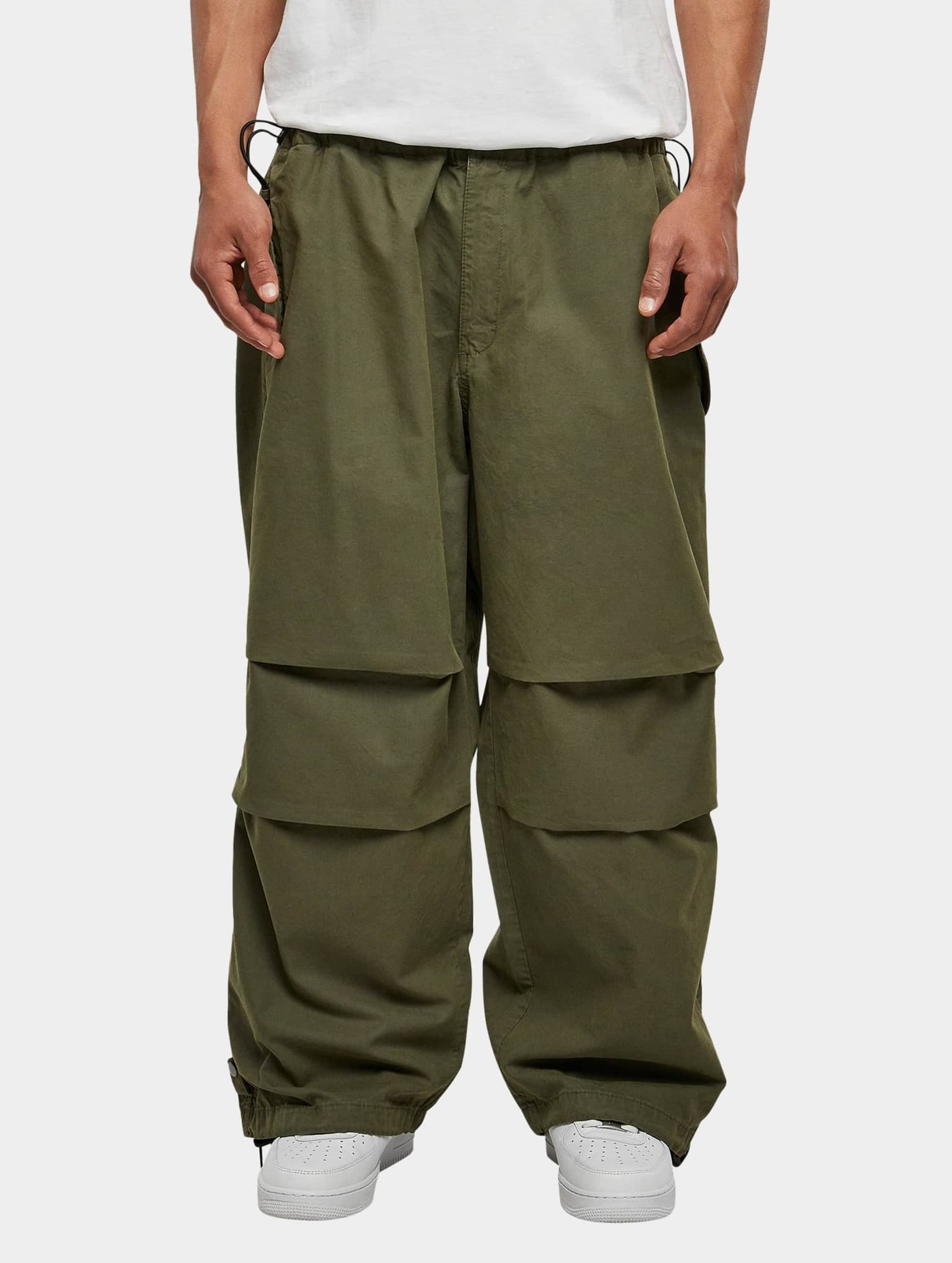 Urban Classics Wide Cargo Pants