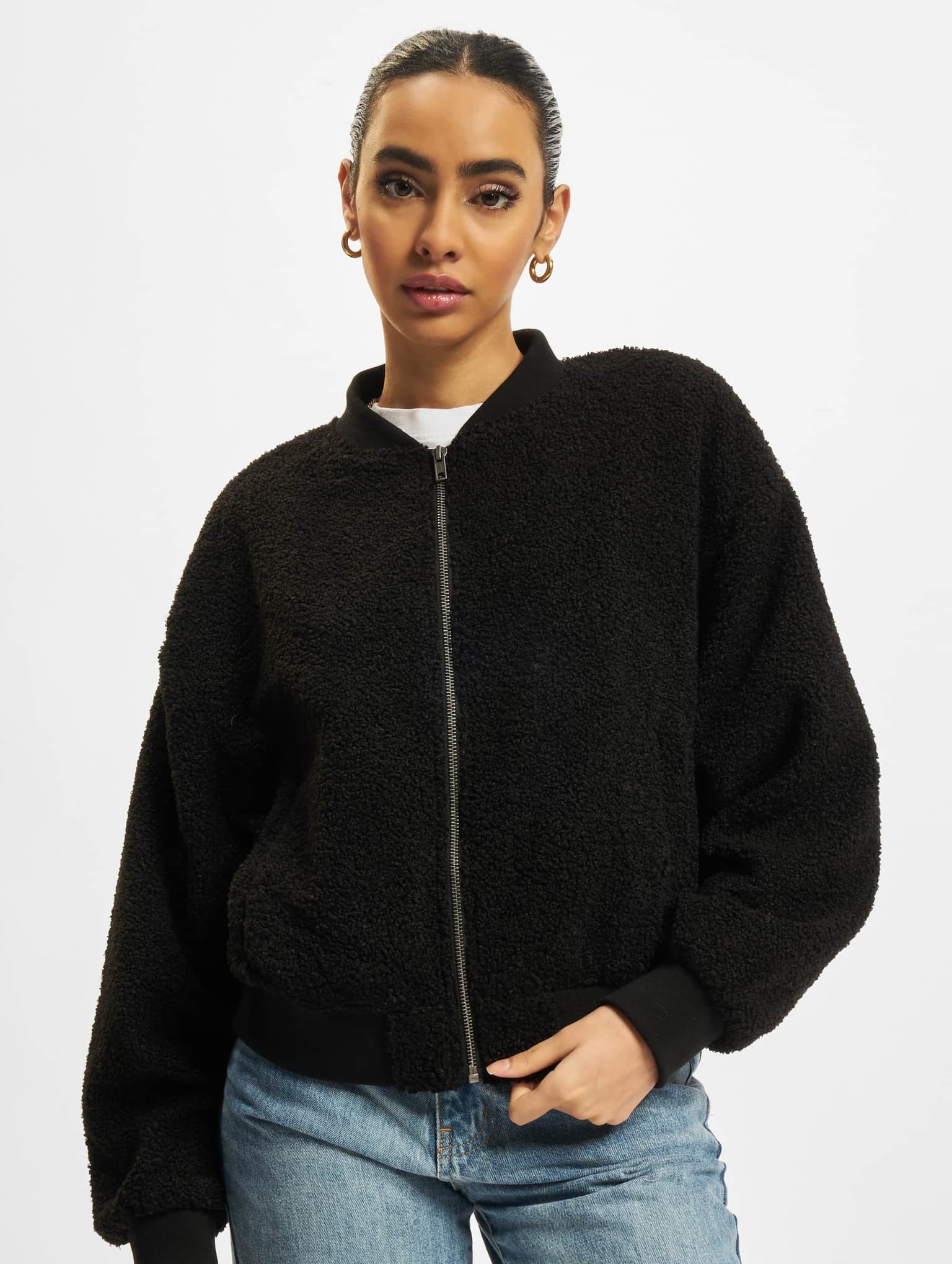 Urban Classics Ladies Oversized Sherpa Bomber Jacket – Bild 3