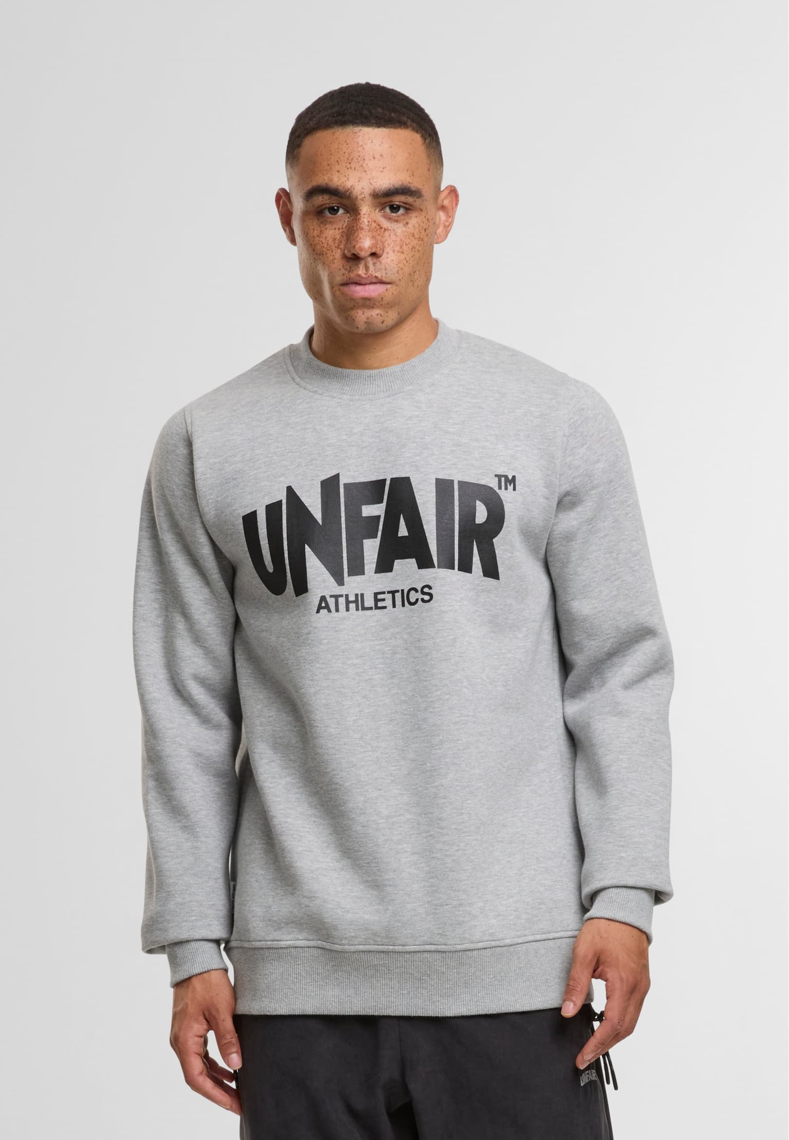 UNFAIR ATHLETICS Classic Label Crewneck