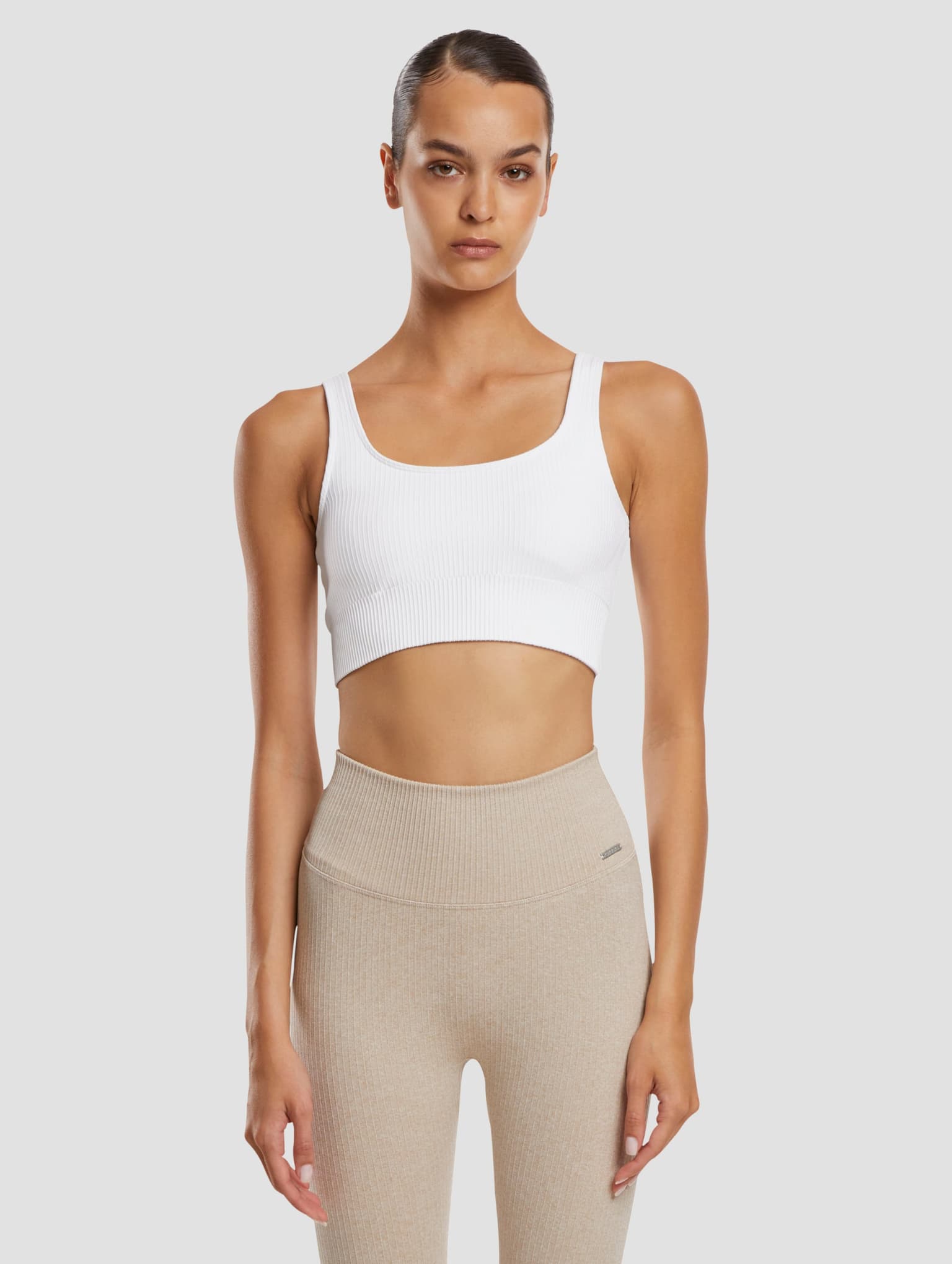 AMN-243-BRA-18030023-017 AIMN Ribbed Seamless Bra – Bild 3