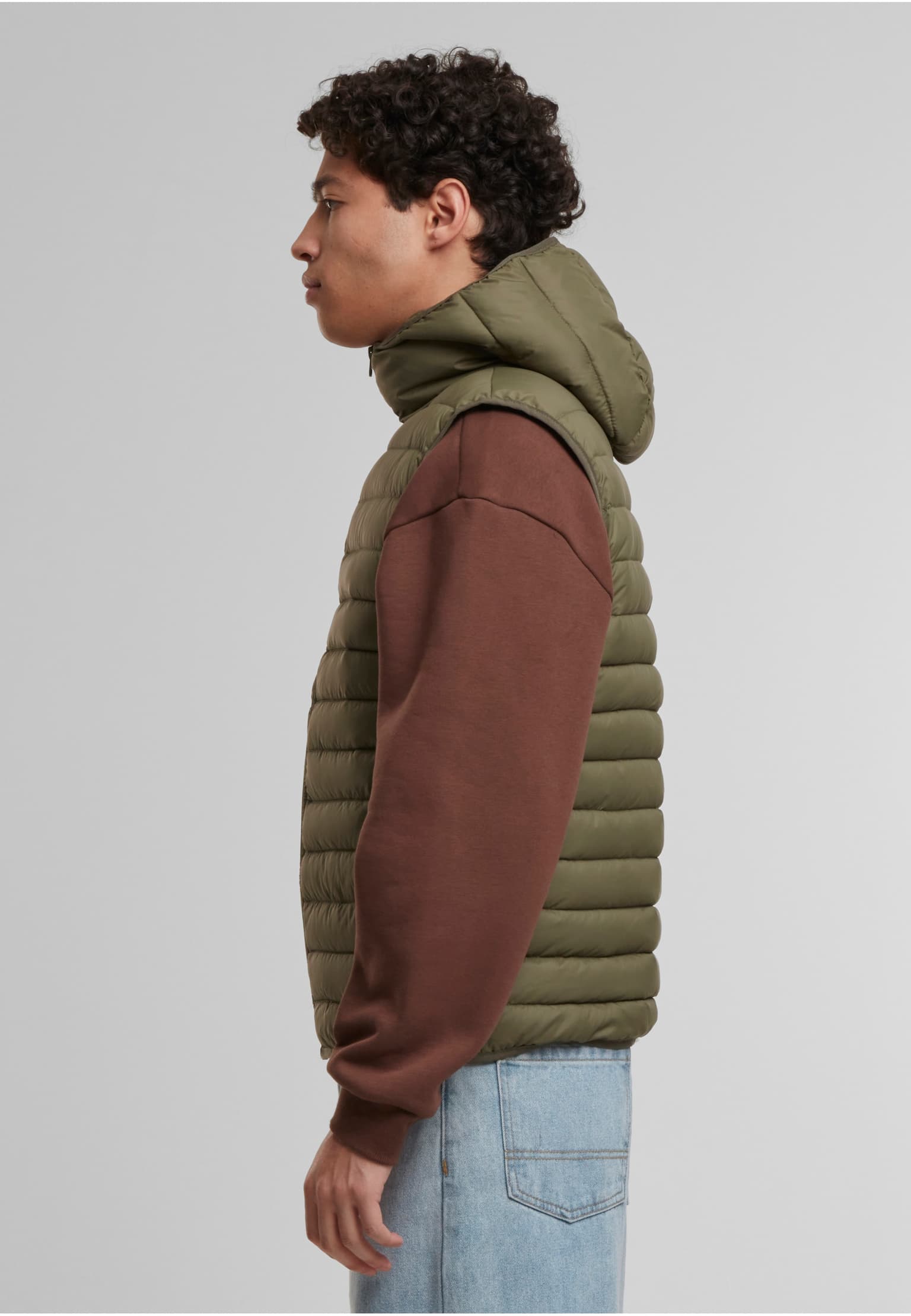 Urban Classics Basic Light Weigh Vest With Hood – Bild 3