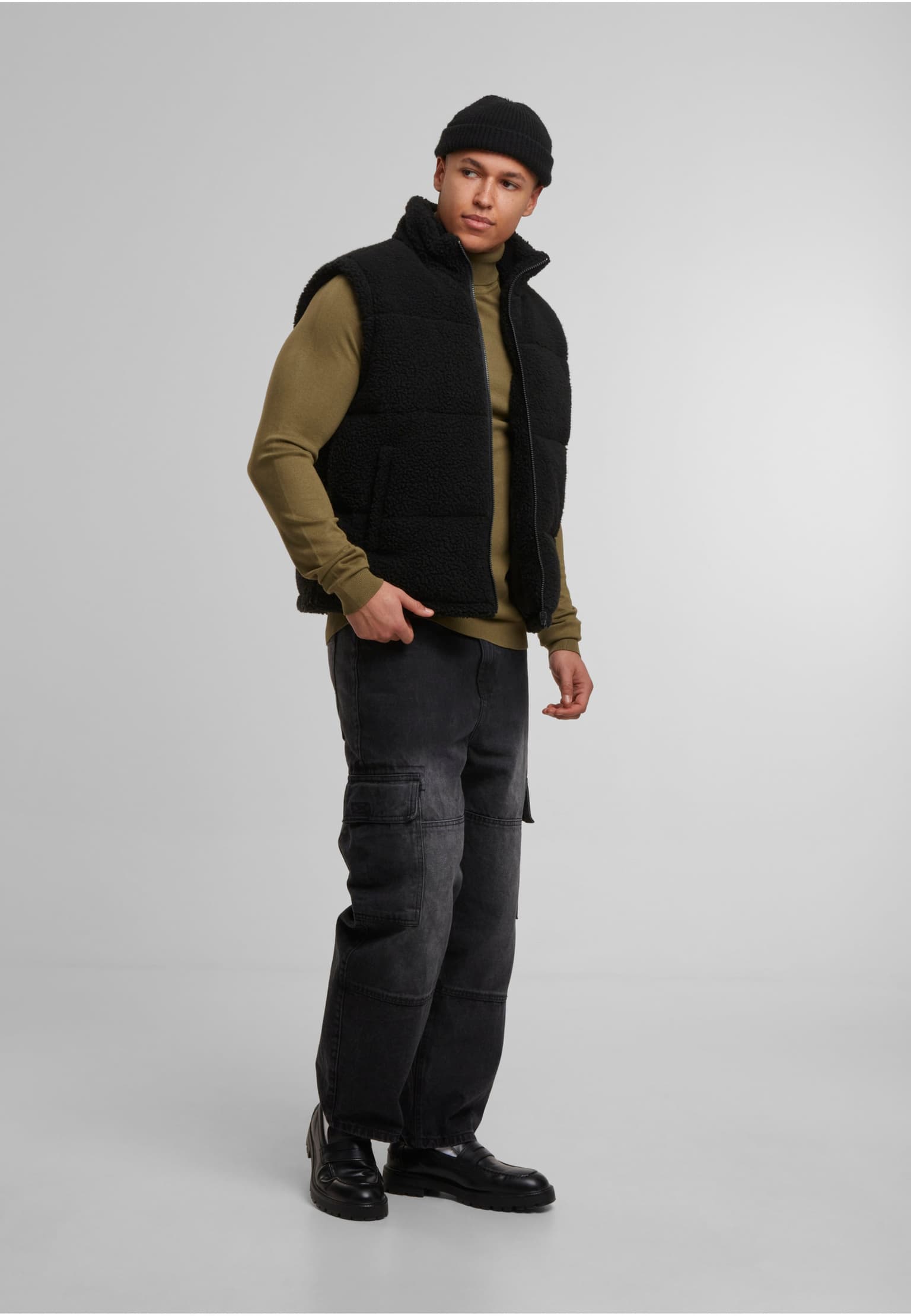 Urban Classics Basic Teddy Puffer Vest – Bild 3