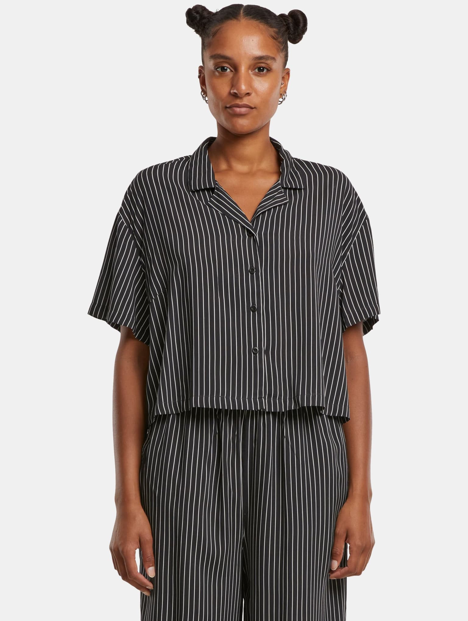 Urban Classics Ladies Viscose Resort Shirt – Bild 3