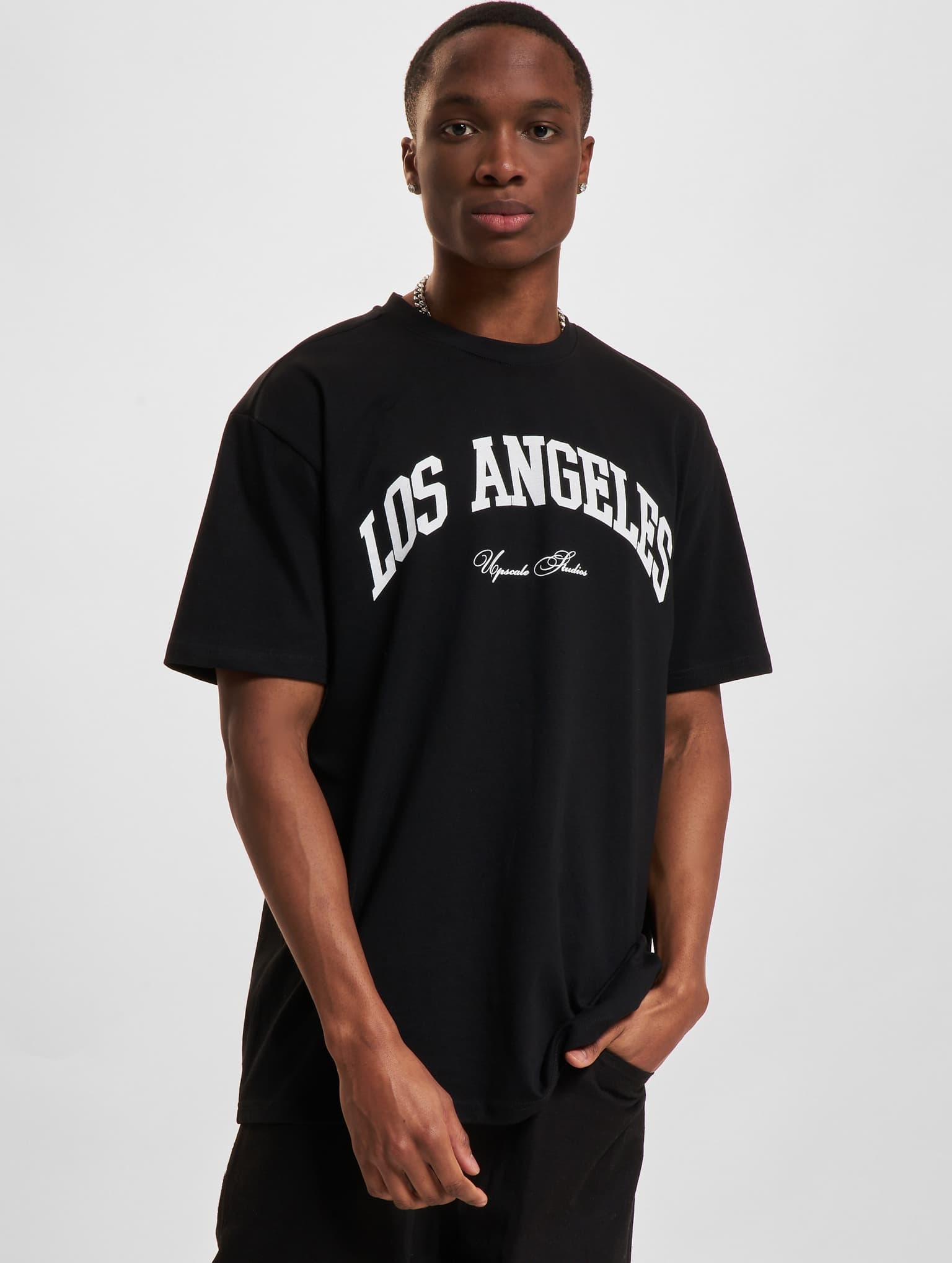 Mister Tee Upscale L.A. College Oversize
