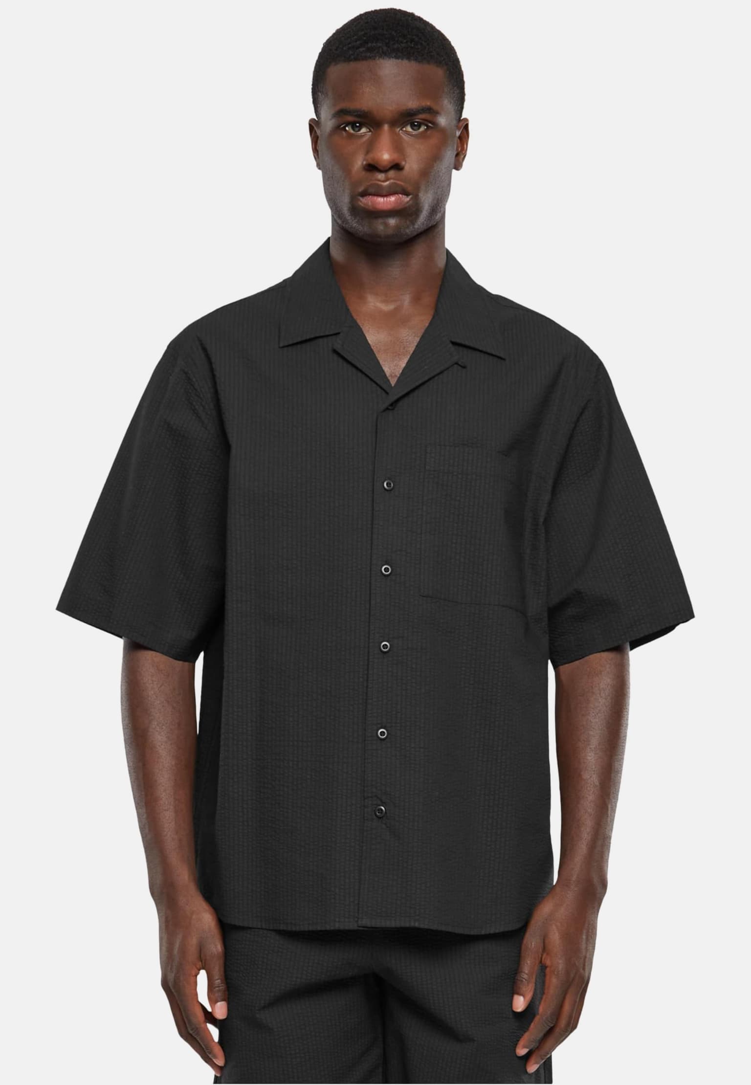 Urban Classics Relaxed Seersucker Short Sleeve Shirt