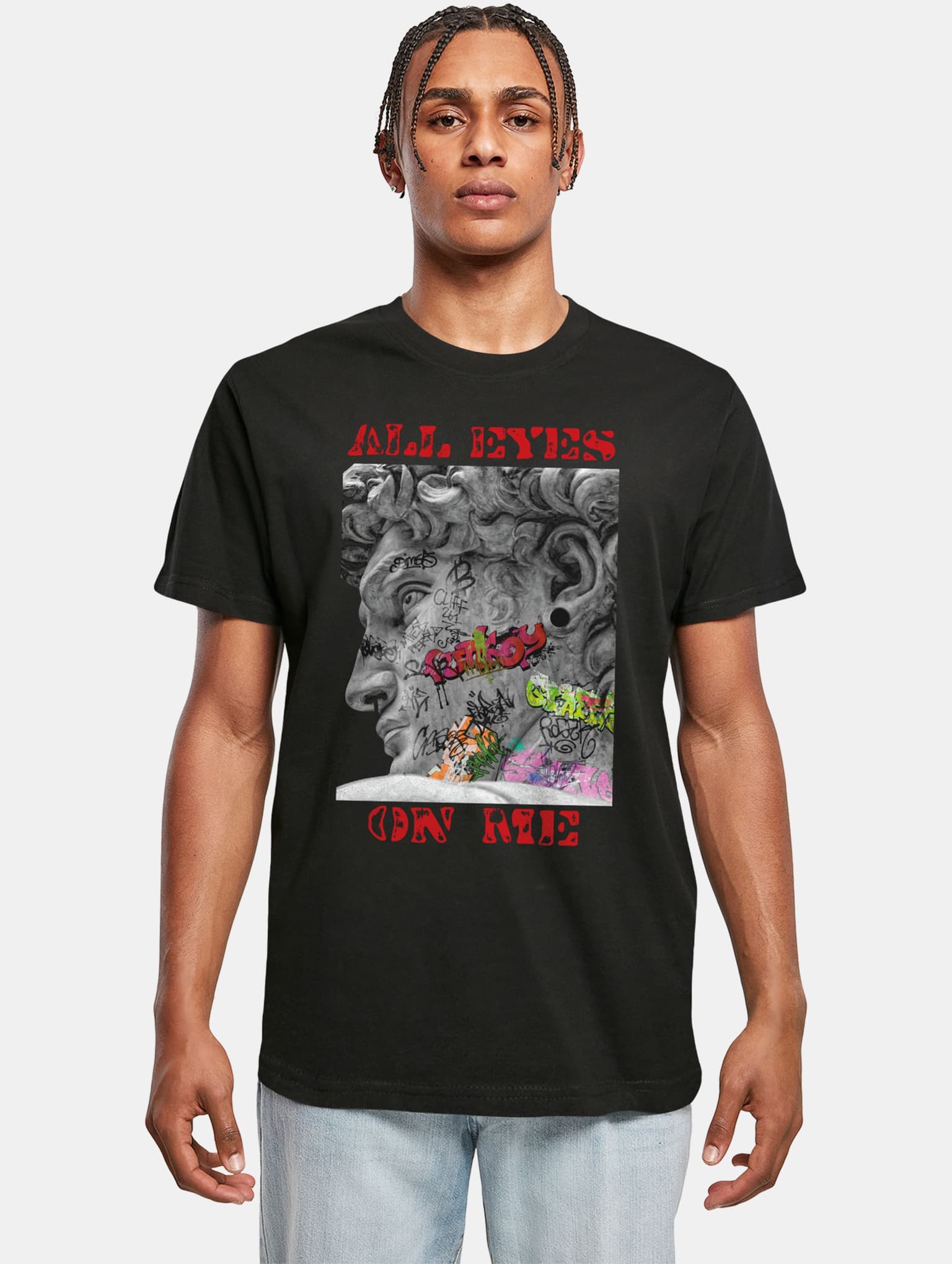Mister Tee All Eyes Face Statue